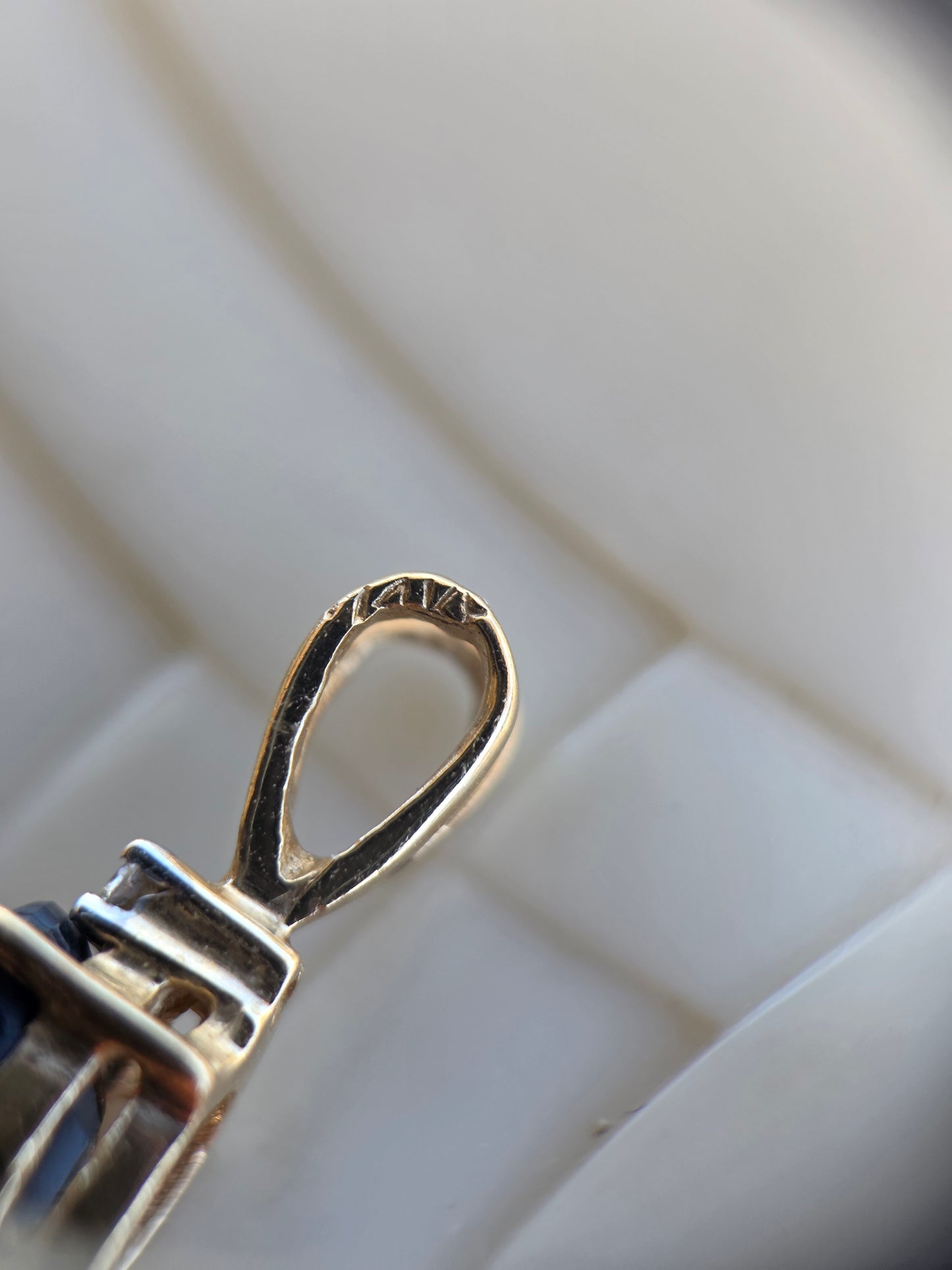 Sweet 14k Gold Oval Dark Blue Gemstone Diamond Accent Dainty Pendant (NO CHAIN)