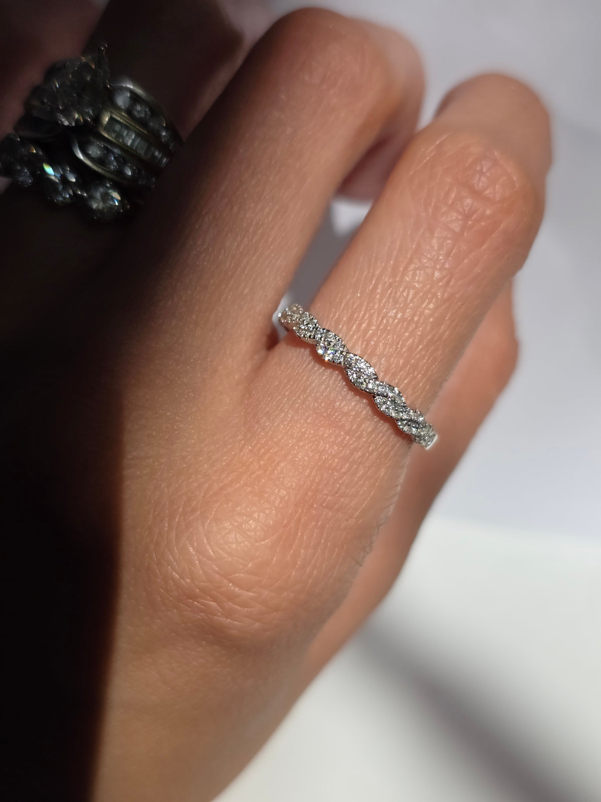 Gorgeous 14k White Gold Braided Diamond Anniversary Band Neil Lane Ring Size 6