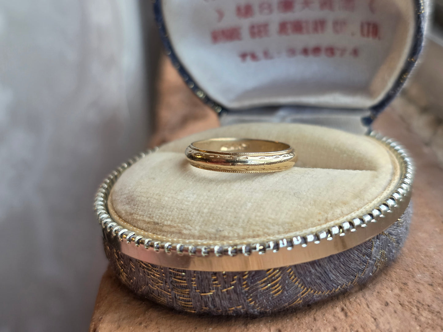 Vintage Etched Solid 14k Gold Band Ring Size 6