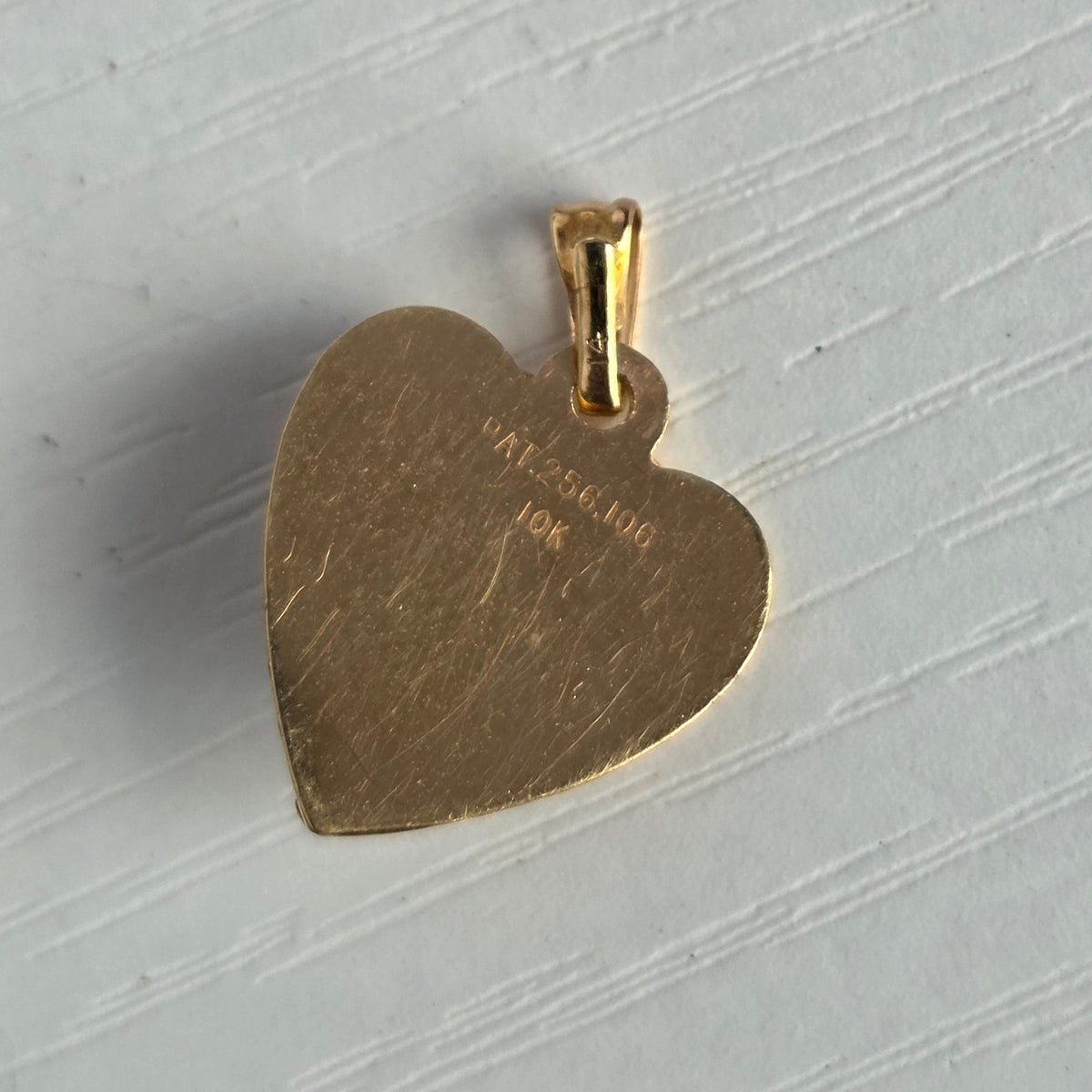 Vintage 10k Gold Dainty Diamond Accented Engine Turned Clover Heart Charm (NO CHAIN)