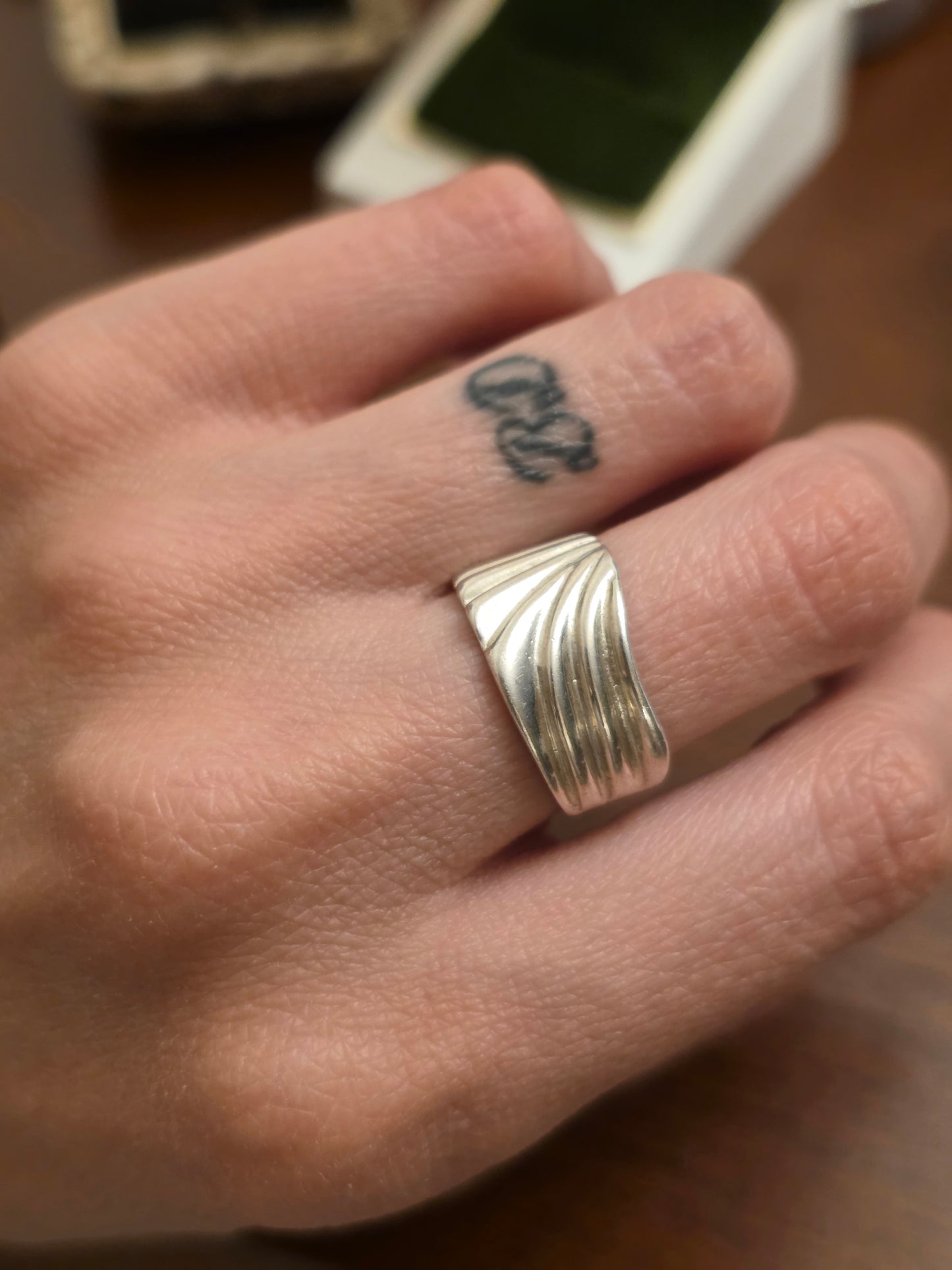 Modernist Style Ridged Sterling Silver Chunky 10mm Wide Band Size 5.25