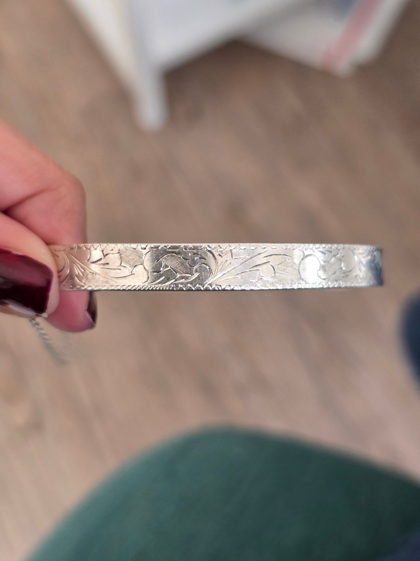 Sterling Silver Vintage Floral Etched Bangle Bracelet 6.75"