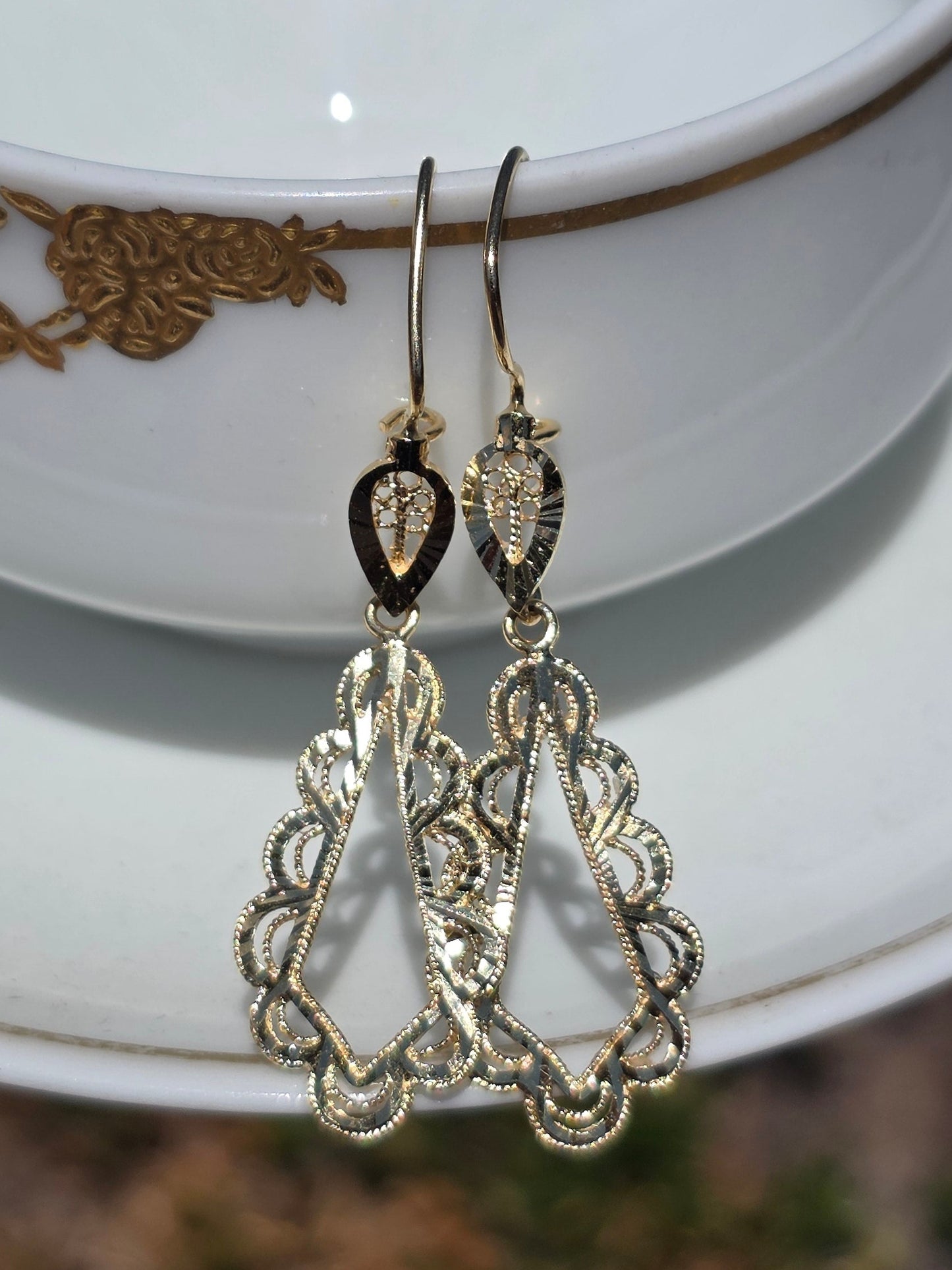 Made in Turkey 14k Gold Diamond Cut Filigree Teardrop Dangle Drop Earrings
