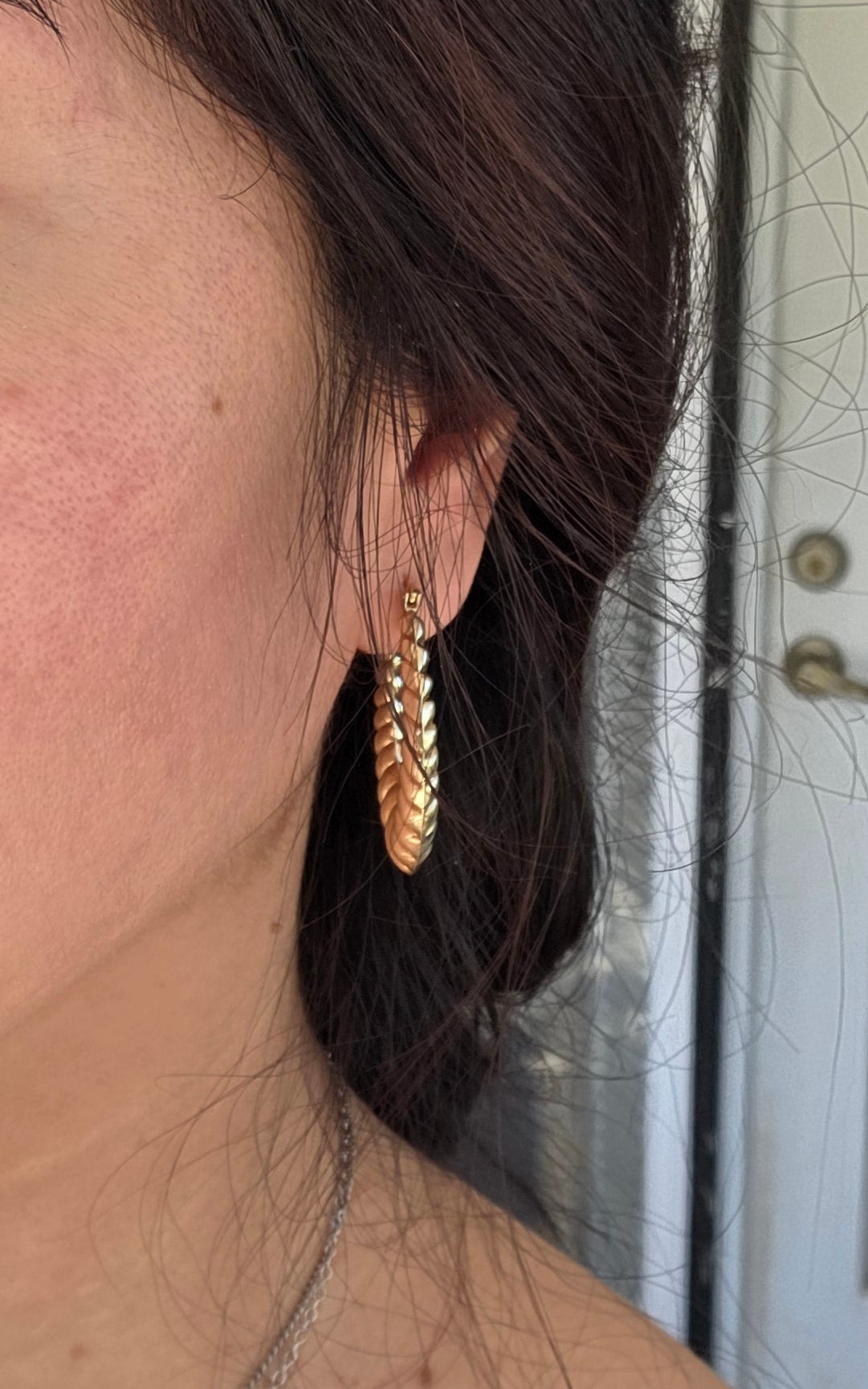 14k Croissant / Shrimp Style Elongated Hollow Statement Hoops Earrings