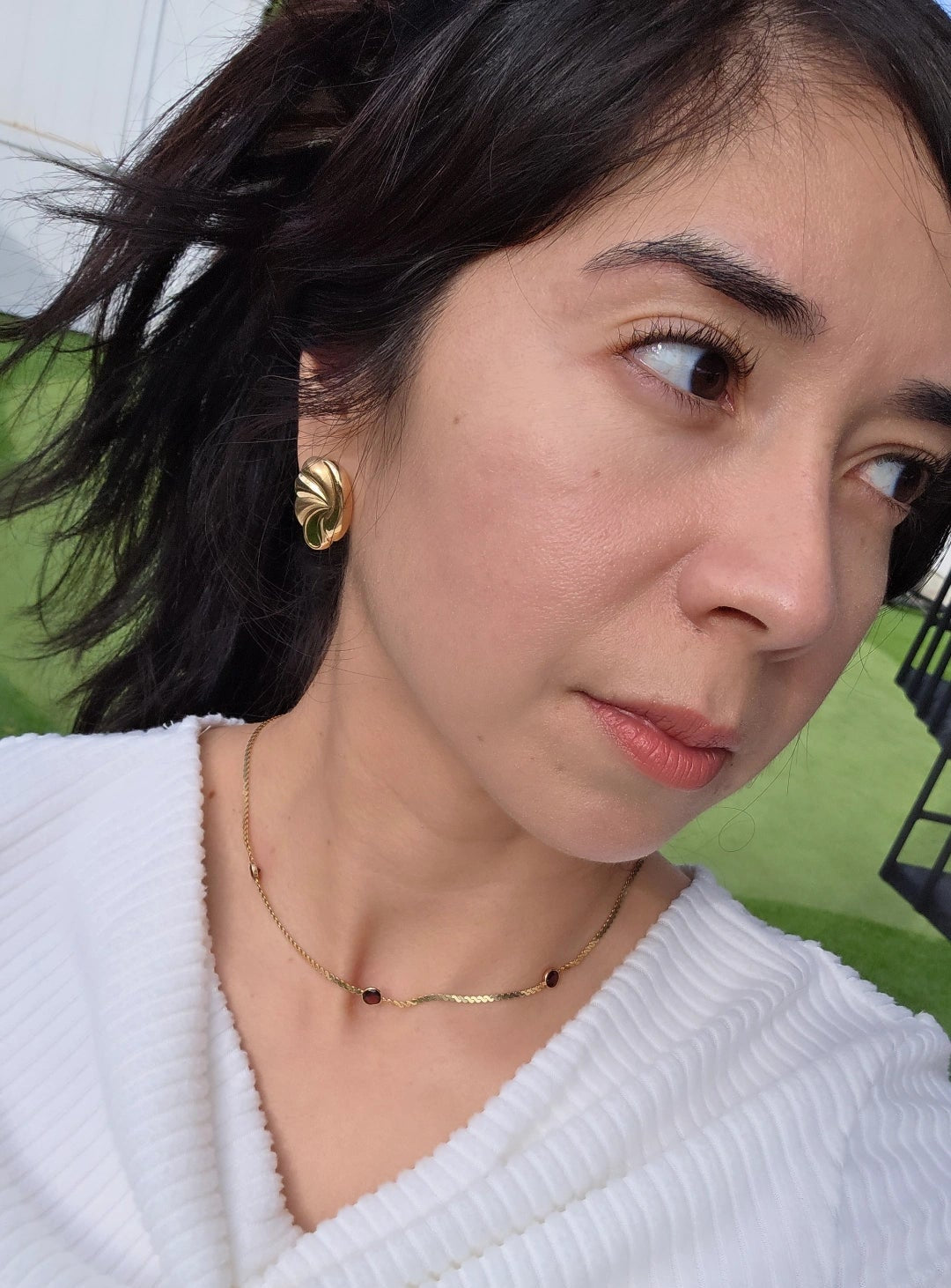 14k Gold Pretty Vintage "Wing" Style Hollow Swirl Large Statement Post Earrings