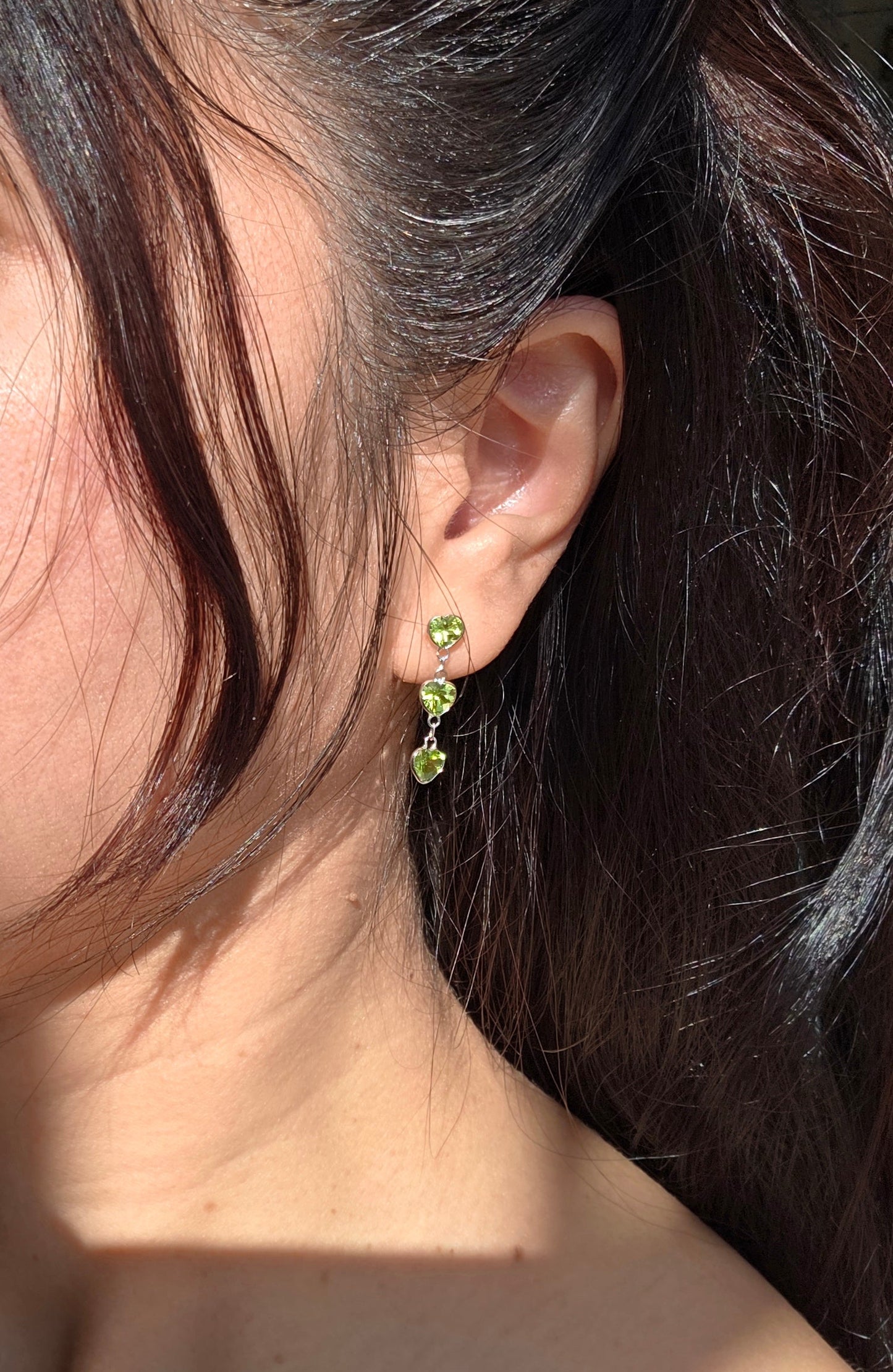 Pretty 14k White Gold Triple Heart Peridot Dangle Earrings August Birthstone