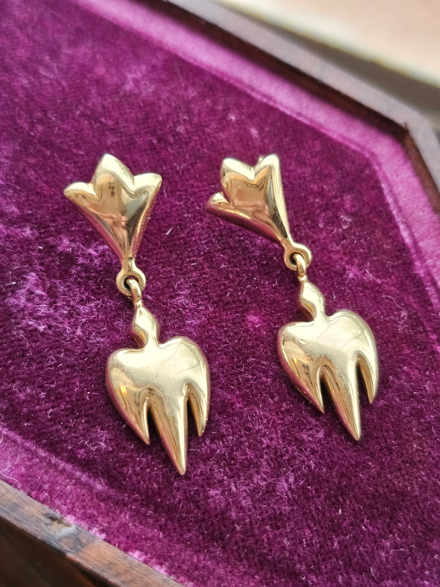 14k Gold Solid Vintage Ghosts Dangle Earrings Heavy