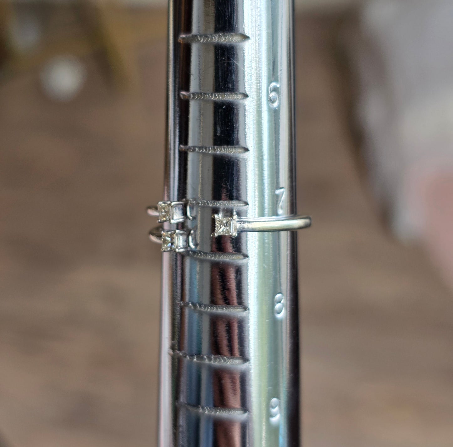 10k White Gold 3 Princess Diamond Open Band Ring Size 7.25