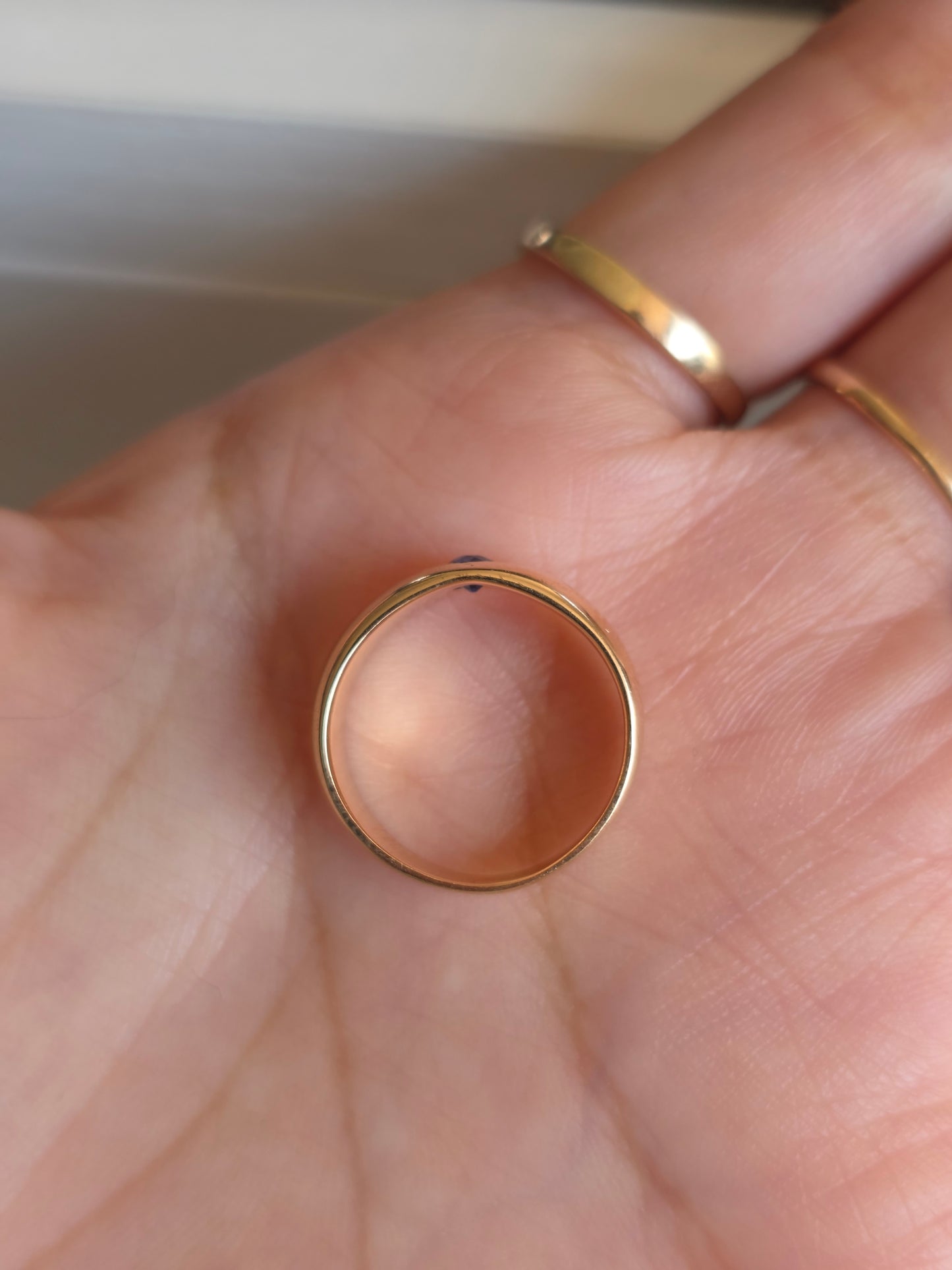 Vintage 14k Gold Flush Set Sapphire Ring Size 4.5