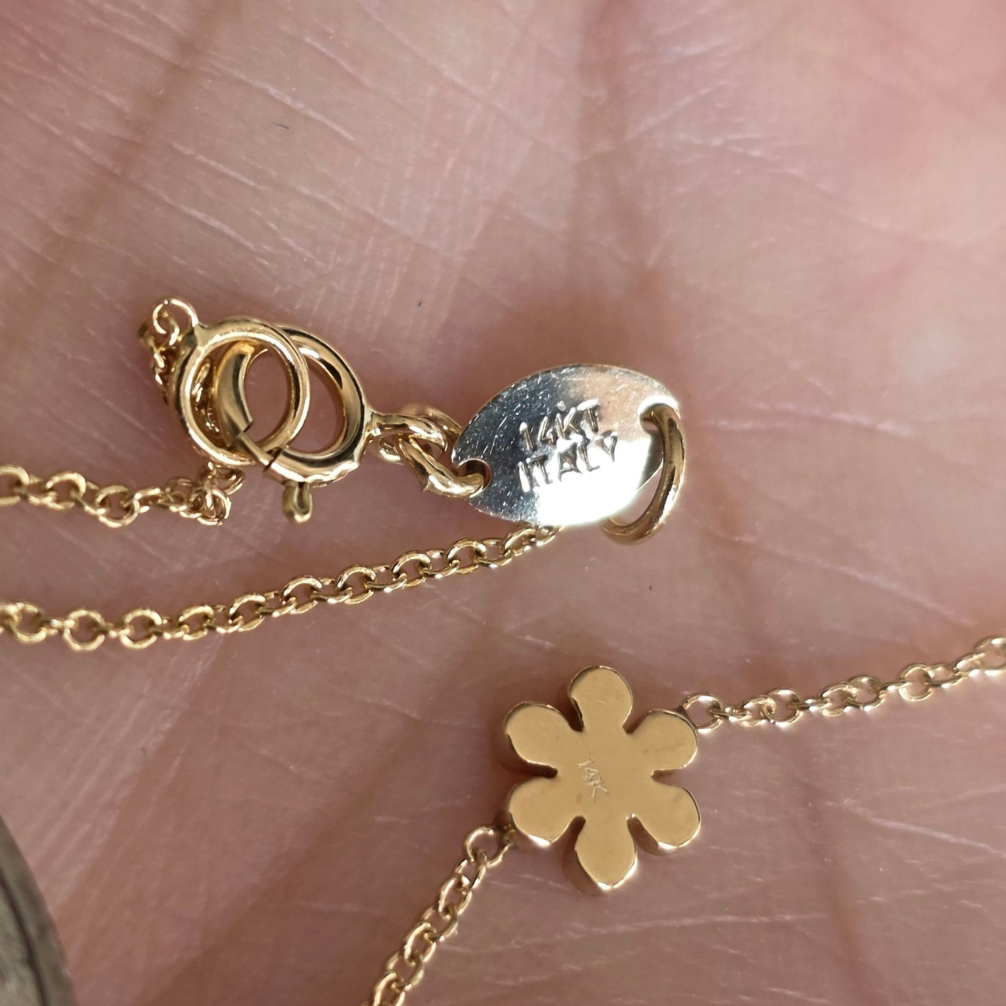 Lovely 14k Gold "NMP" Initial Station Diamond Flower / Bezel Diamond Necklace 16"/18"