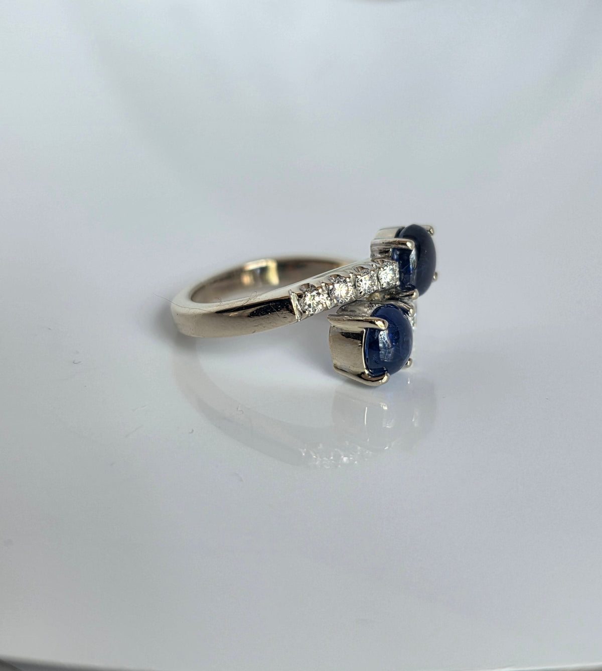 Gorgeous 18k White Gold 2.04TCW Natural Sapphire Cabochon & Diamond Bypass Statement Ring Size 4.75