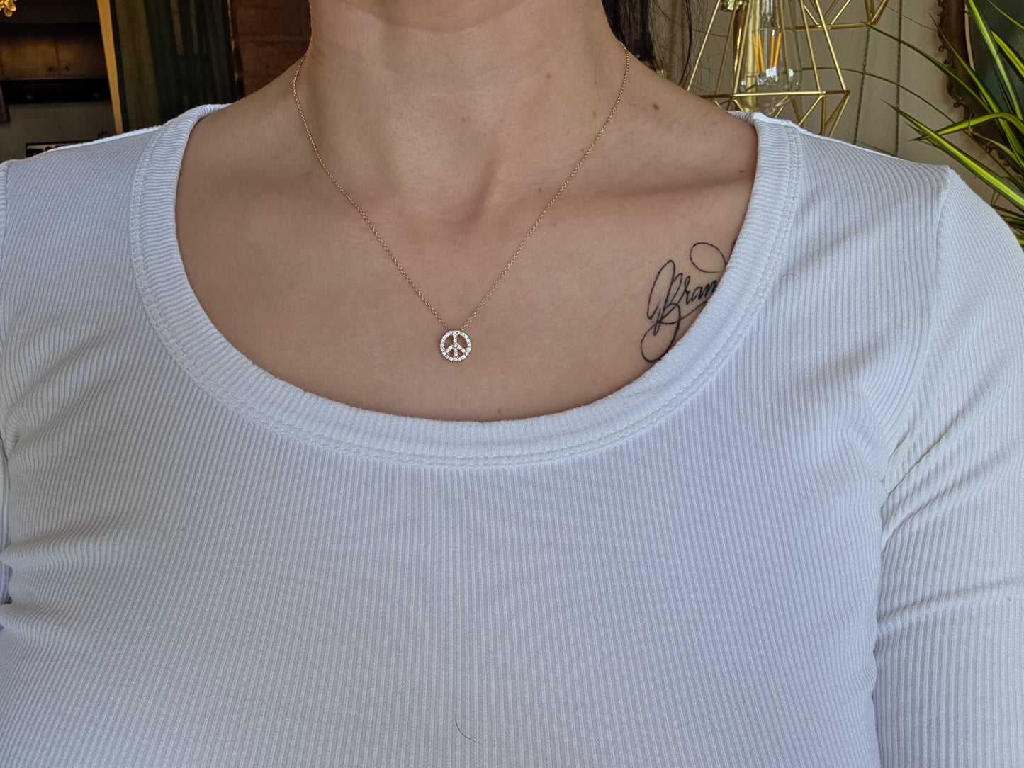 Beautiful Sparkling Diamond Peace Symbol 14k Gold Necklace 17"