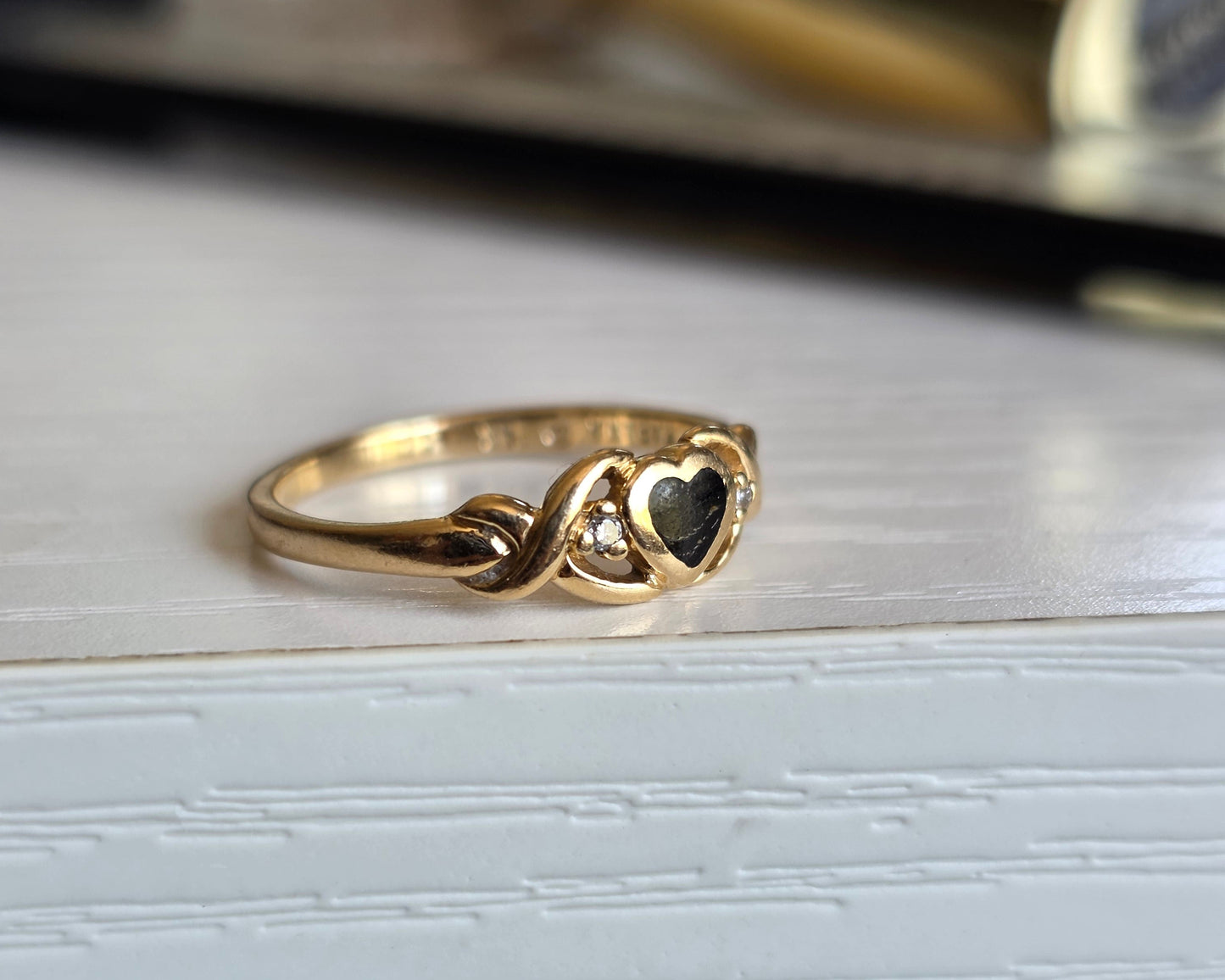Adorable 14k Kabana Black Enamel Heart Diamond Ring Size 6