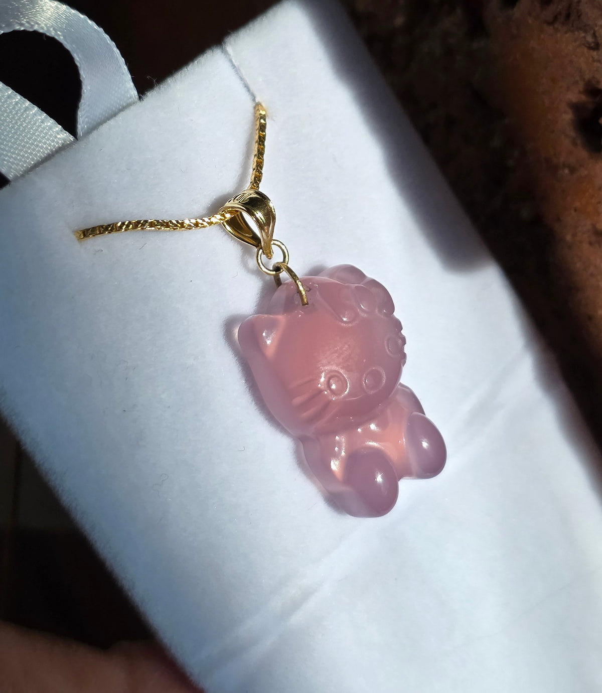 Adorable Carved Purple Jade Hello Kitty Gold Pendant (NO CHAIN)