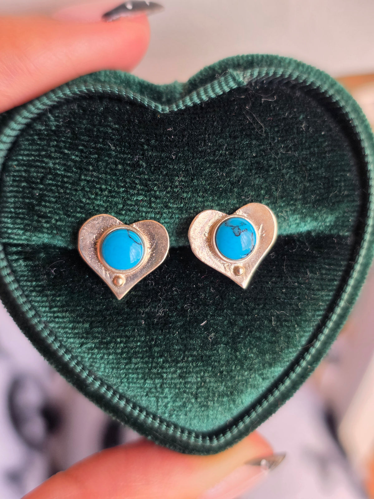 Pretty Sterling Silver Bezel Set Round Turquoise Heart Stud Earrings