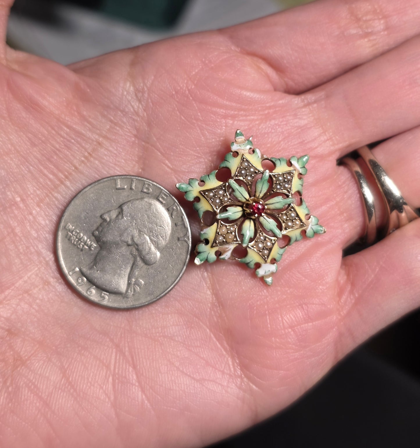 Pretty 10k Gold Enamel Seed Pearl and Garnet Star Brooch (NO CHAIN)