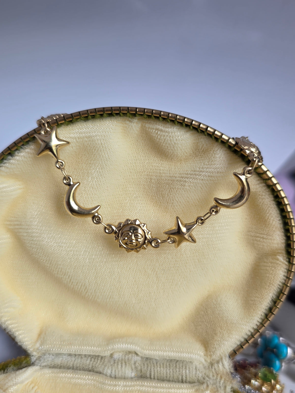 Beautiful 14k Gold Celestial Sun Star Puffy Moon Bracelet 6.75"