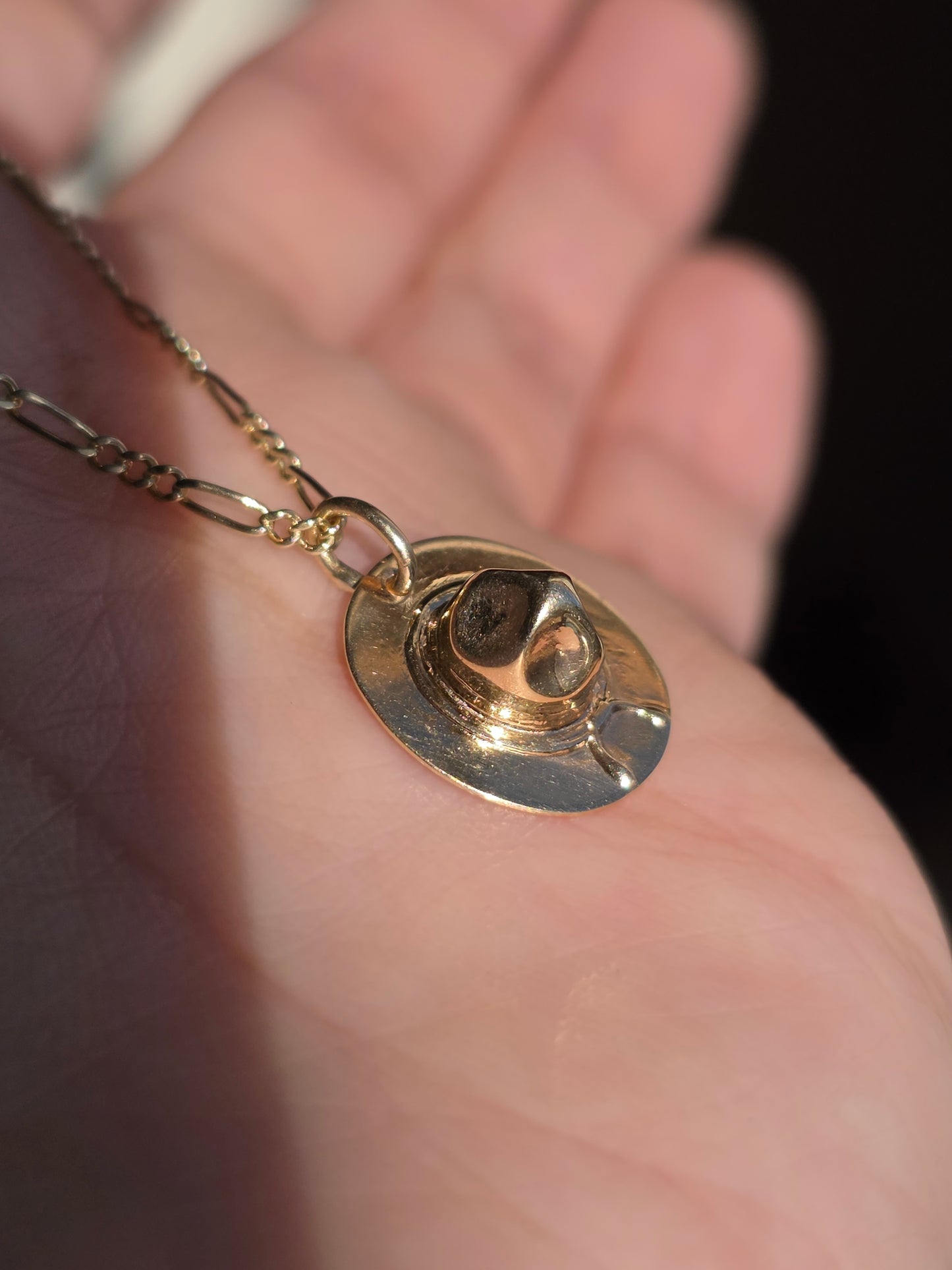 Awesome 3D 10k Gold Deputy Hat / Cowboys Hat Charm (NO CHAIN)