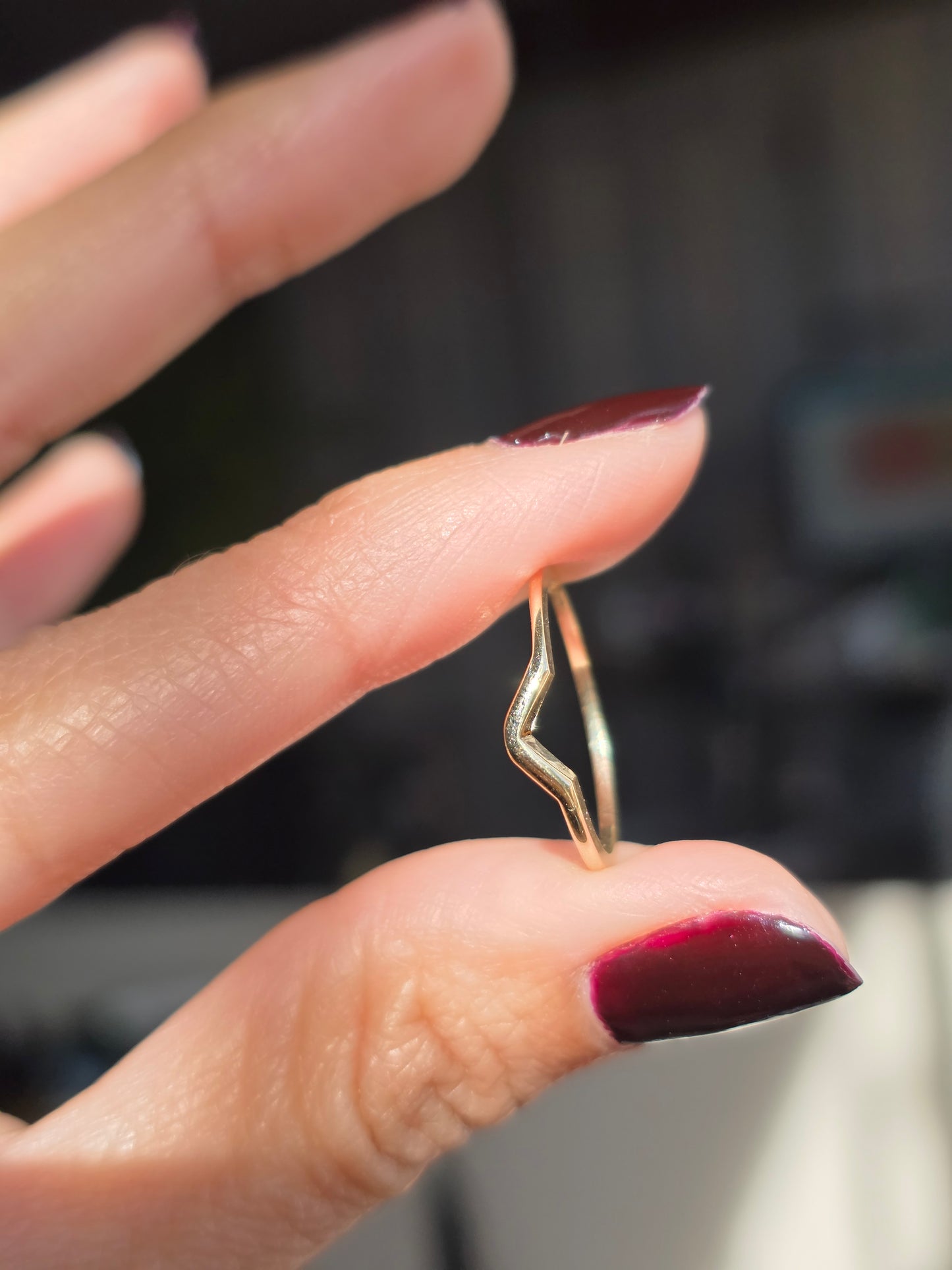 Lovely 14k Gold Simple Polished Curved Stacker Band Puzzle Ring Size 6.5