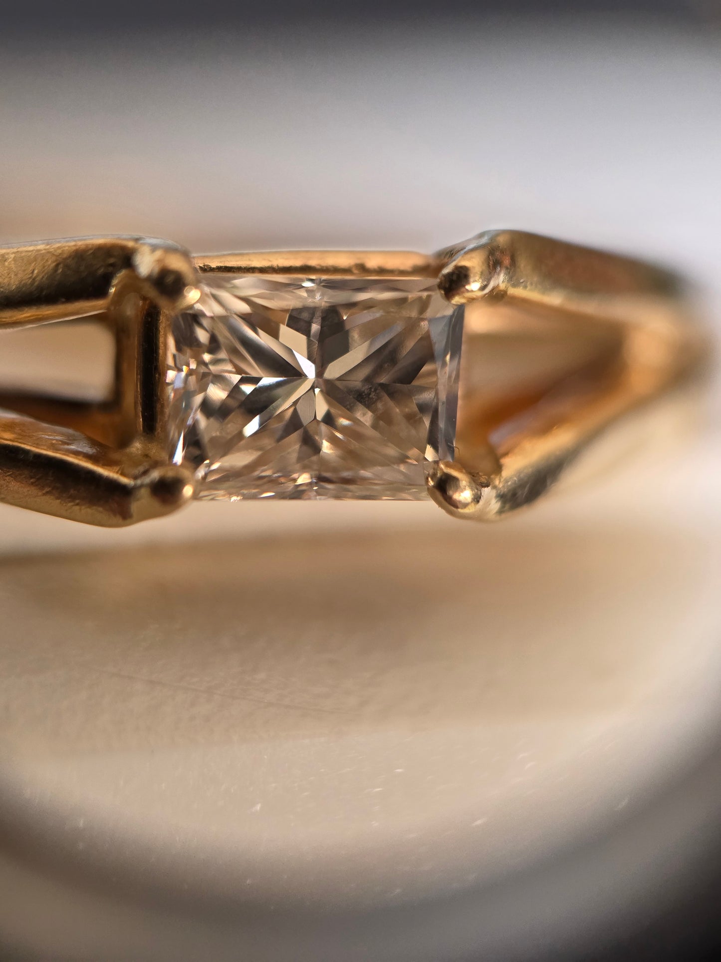 Beautiful 14k Gold East West Style 1/3ct Emerald Cut Diamond Ring Size 5.5