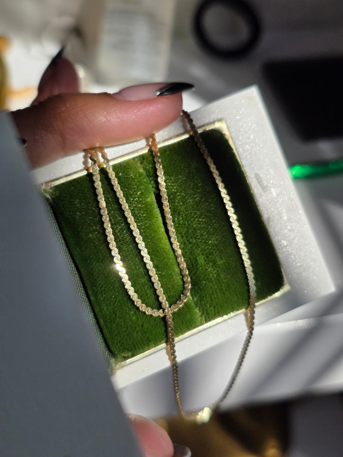 Italian Made 14k Gold Flat 1.3mm Serpentine Chain 18"