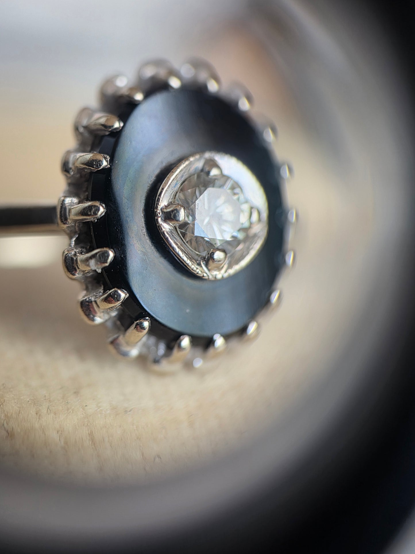 Stunning 10k White Gold Black Onyx And Diamond Statement Ring Size 8