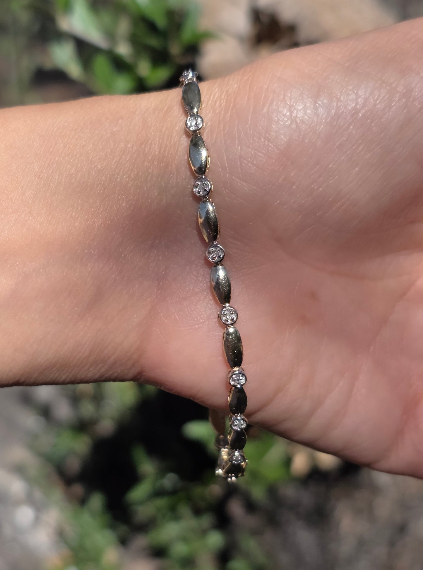 Pretty 10k Gold Marquise Link & Round Diamond Accented Tennis Bracelet 7.5"