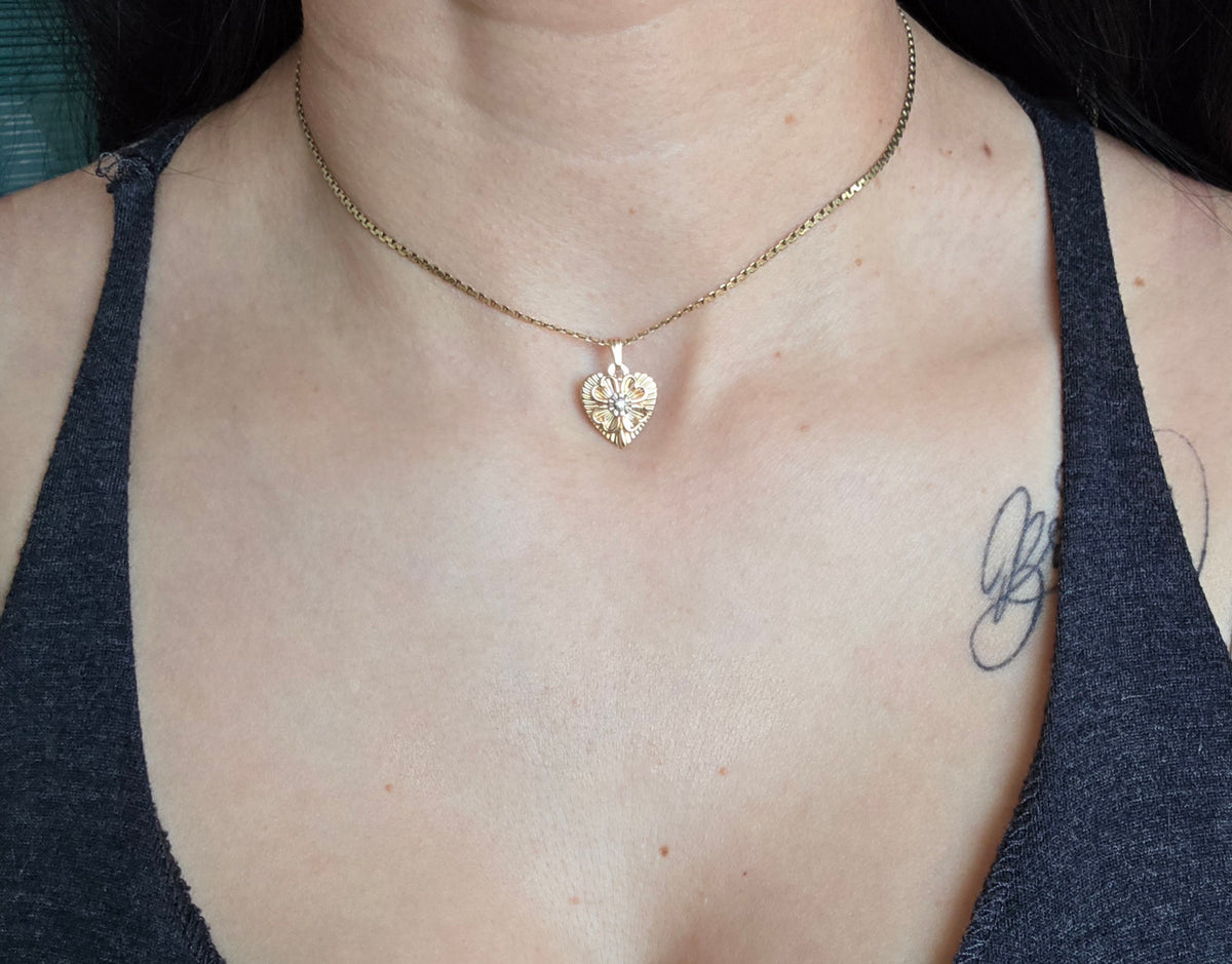 Vintage 10k Gold Dainty Diamond Accented Engine Turned Clover Heart Charm (NO CHAIN)