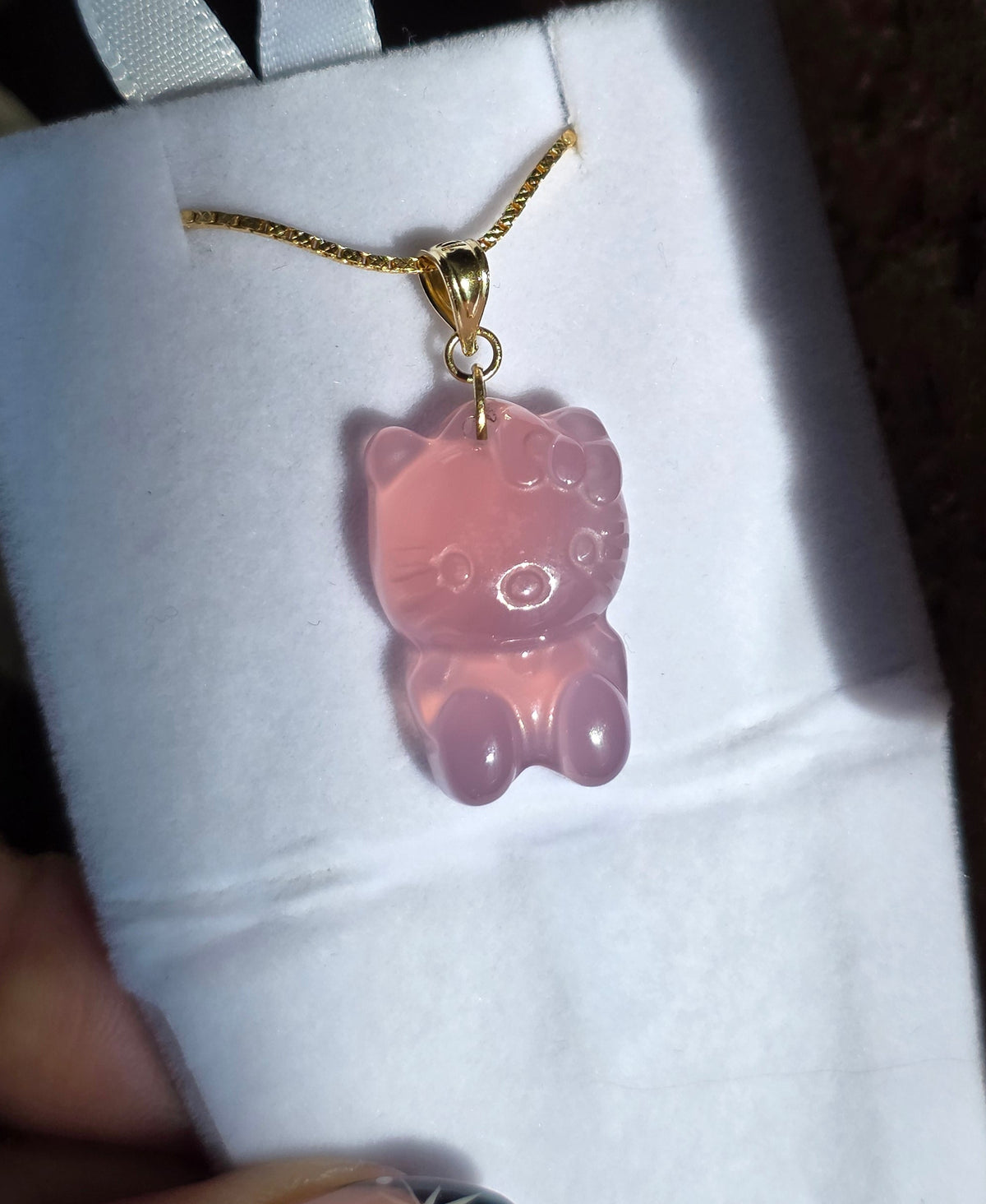 Adorable Carved Purple Jade Hello Kitty Gold Pendant (NO CHAIN)