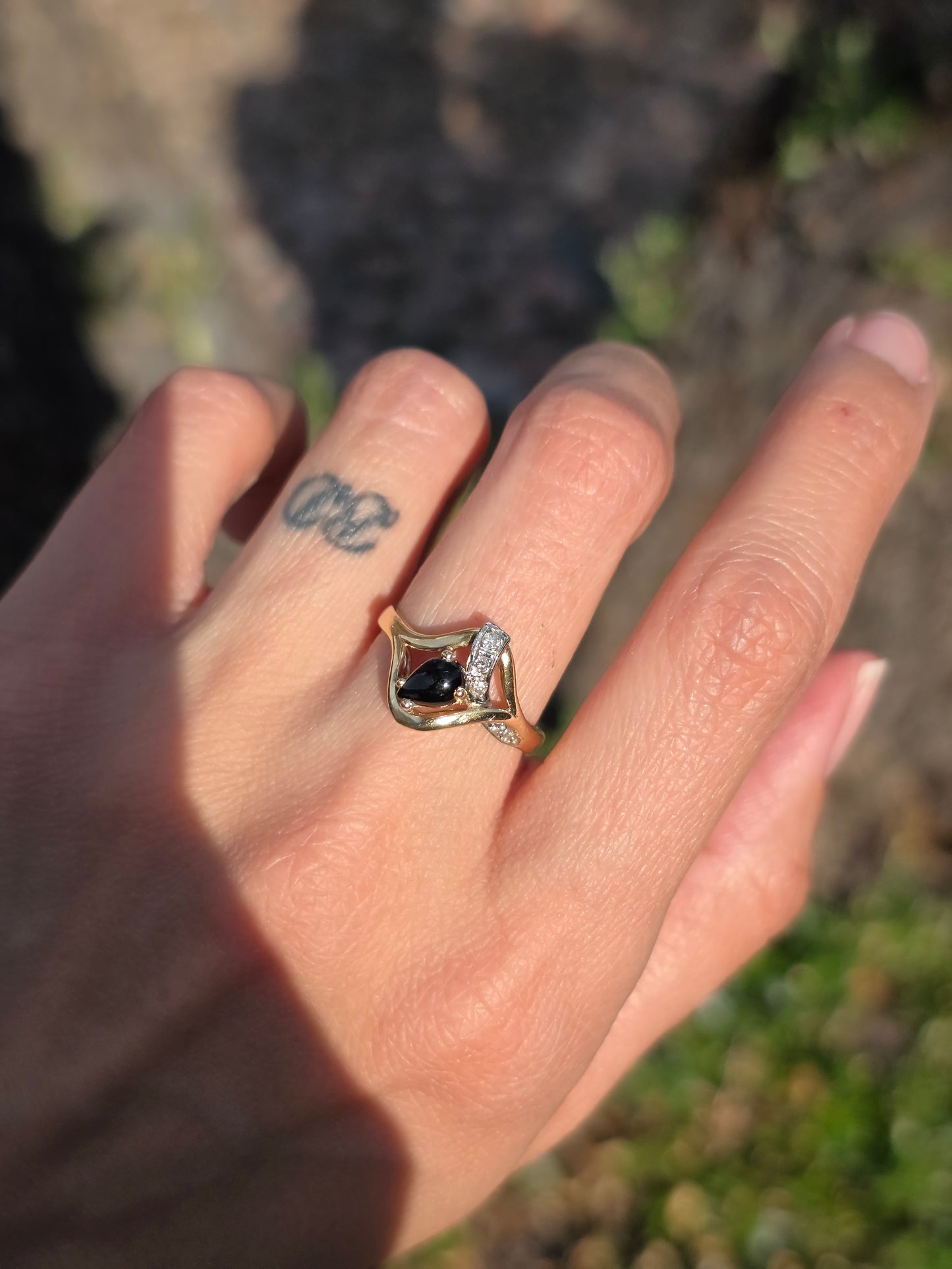 Awesome 14k Gold Black Onyx &  Diamond Modernist Ring Size 6.75