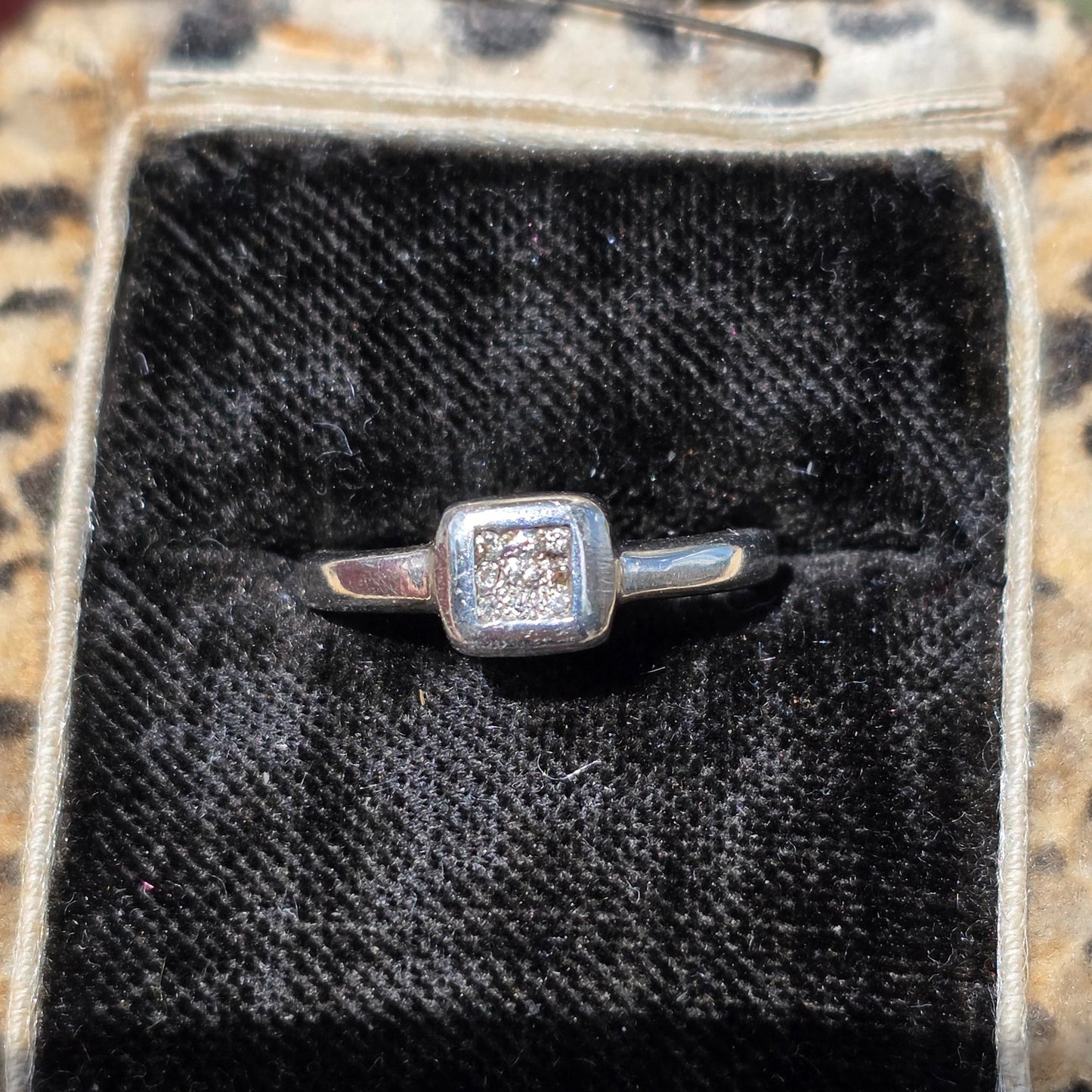 Adorable Sterling Silver Diamond Square Signet Ring Size 5