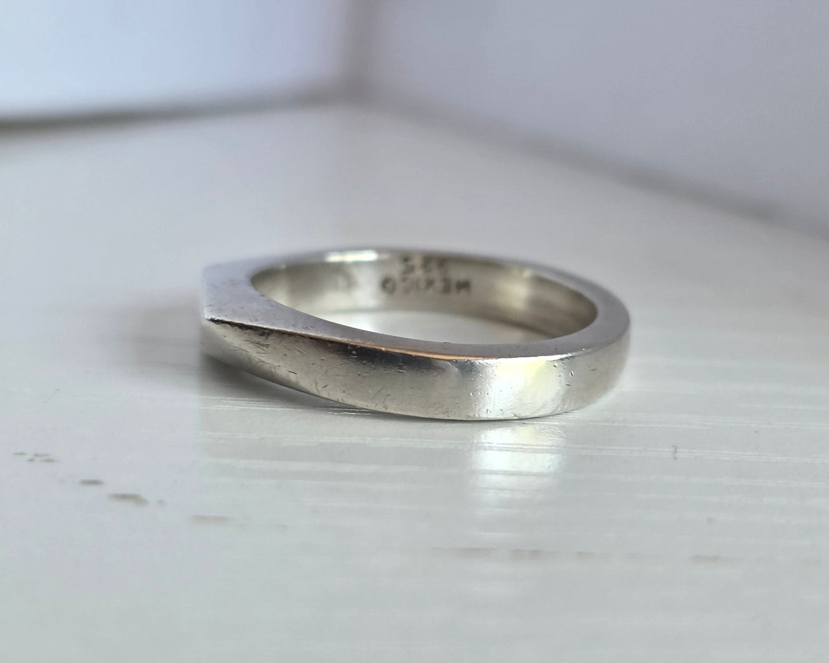 Vintage Mexican Sterling Silver Sculptural Wave Ring Size 7.25