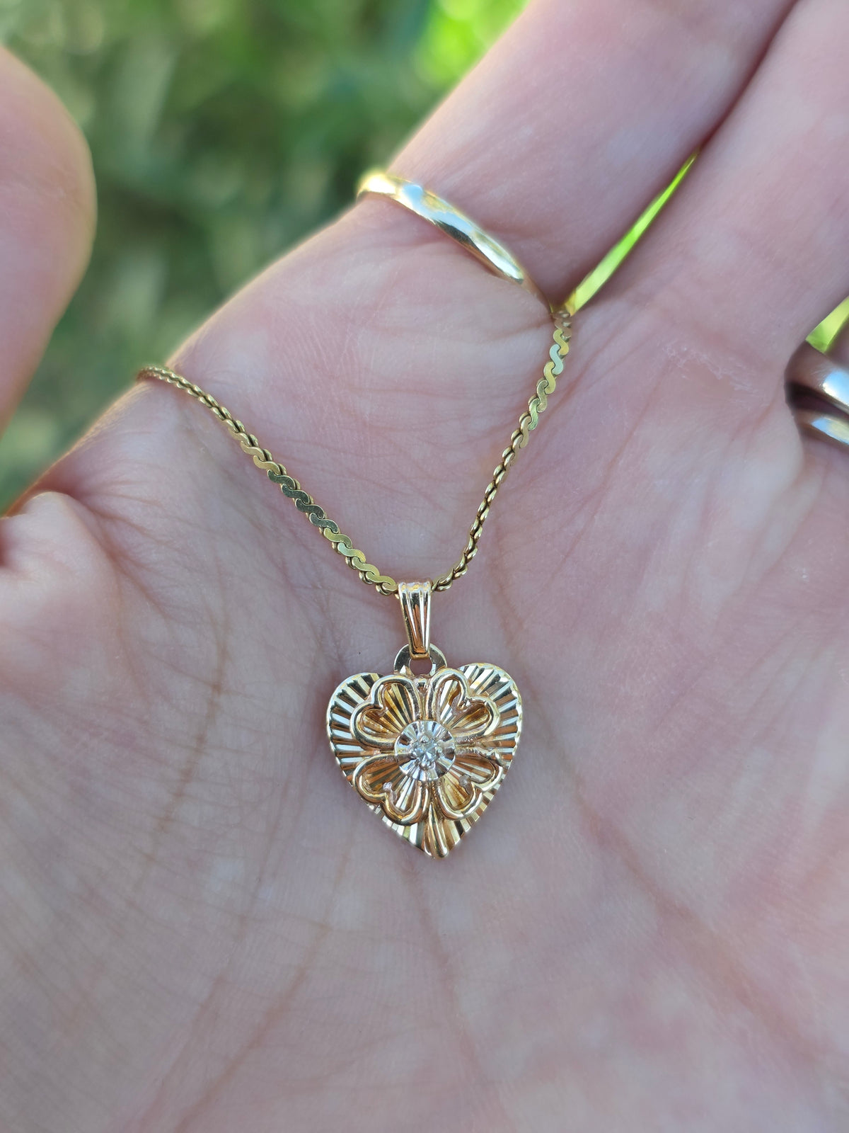 Vintage 10k Gold Dainty Diamond Accented Engine Turned Clover Heart Charm (NO CHAIN)