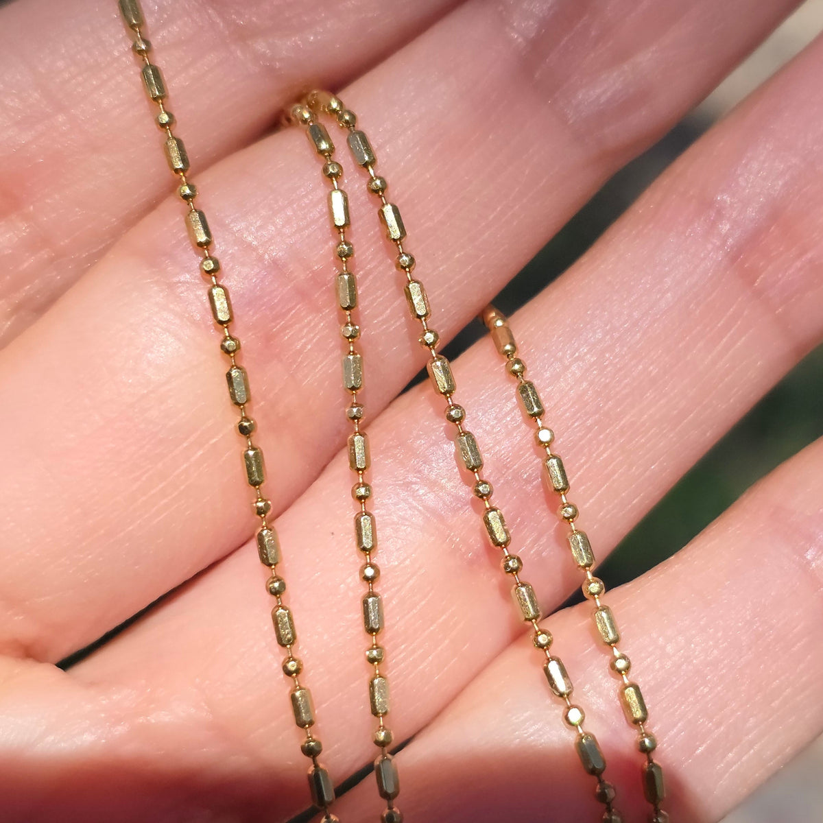 Dainty 14k Gold UnoAerre Dot Dash Chain 16"
