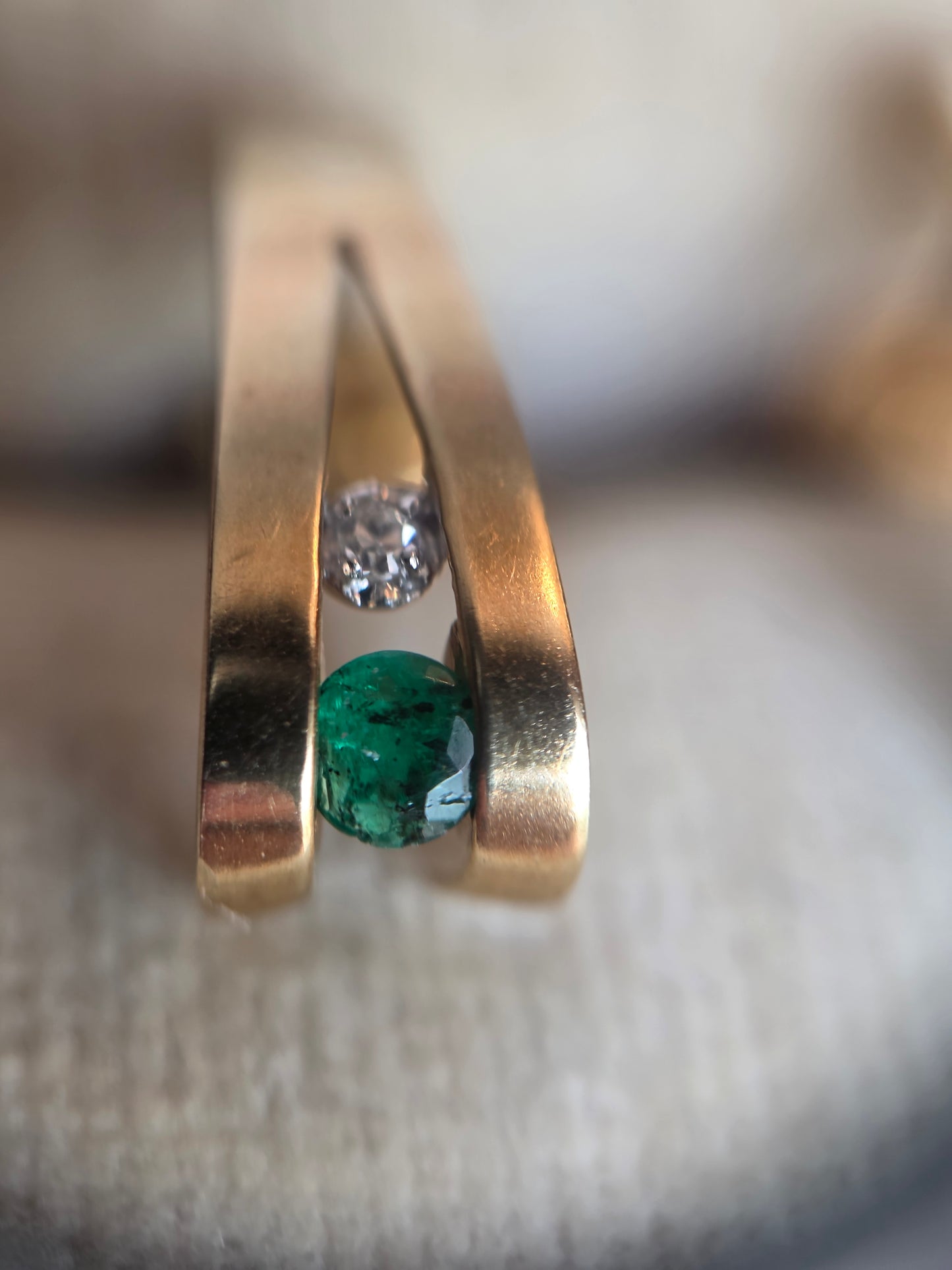 Unique 14k Gold Emerald & Diamond Tapered V Stud Earrings