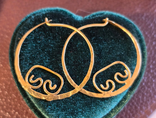 Awesome 18k Yellow Gold Hammered Flat Hoops Earrings