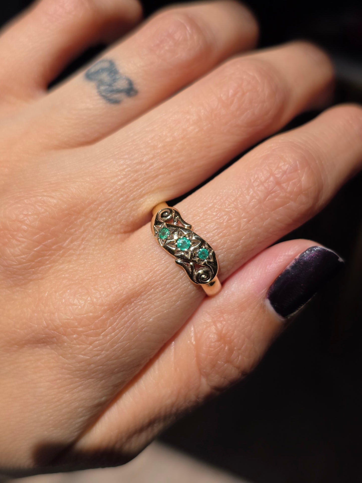 Beautiful Vintage 10k Star Set Emerald Antique Style "Boat" Ring Size 7.5