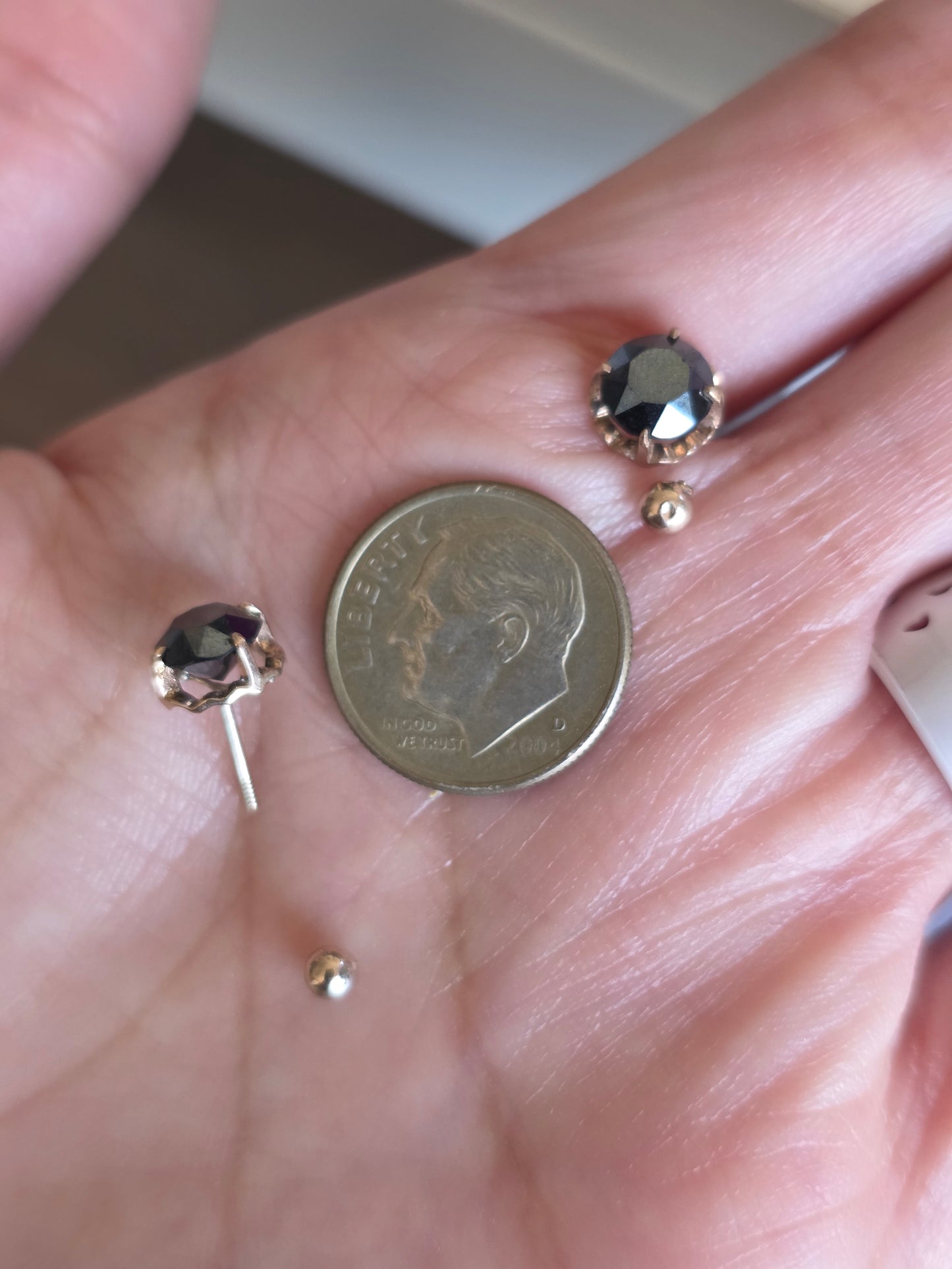10k Gold Vintage Hematite Studs Earrings Black Faceted Gemstones