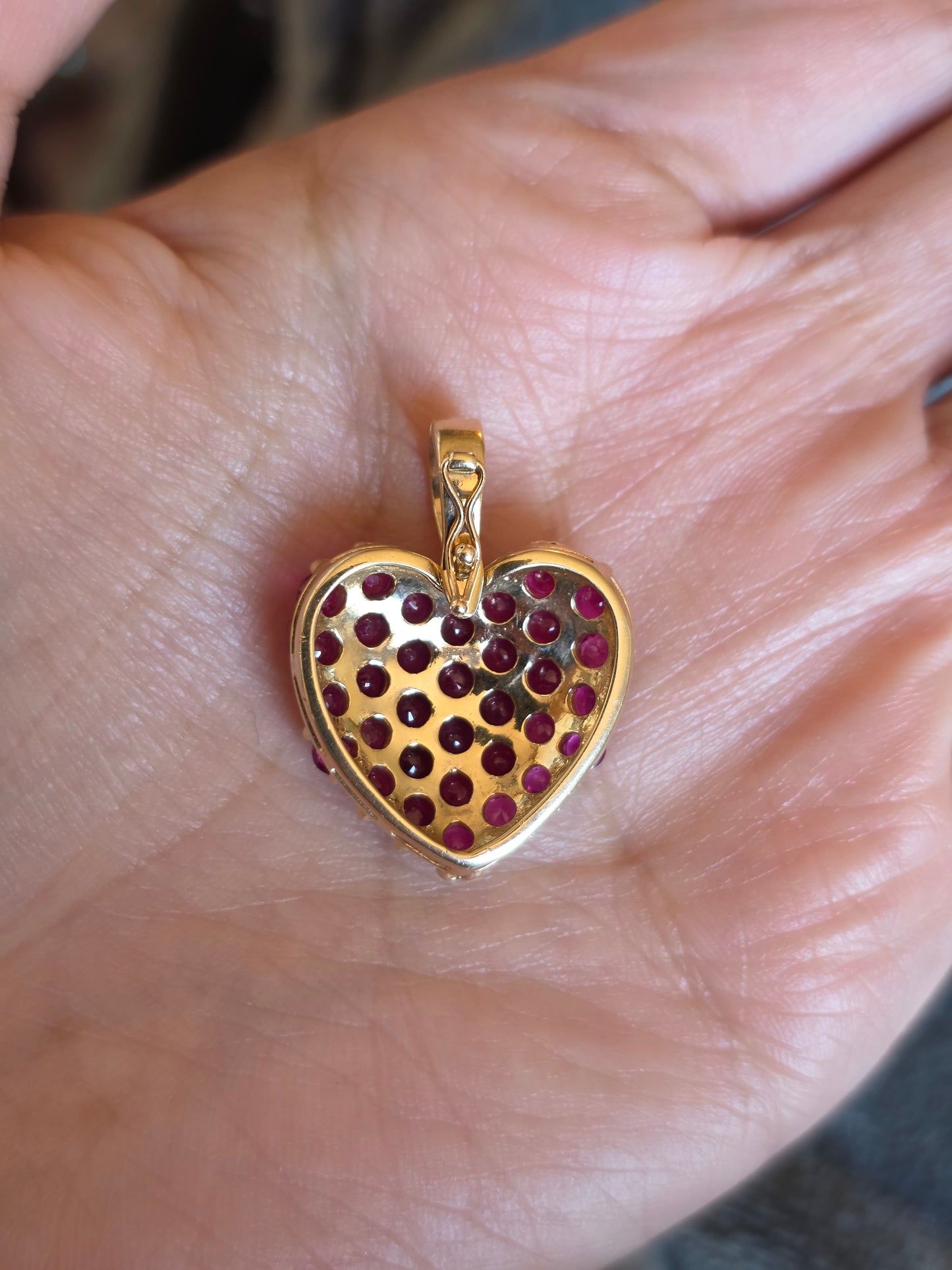 Stunning 14k Gold 4.75ctw Ruby Encrusted Heart Pendant (NO CHAIN)