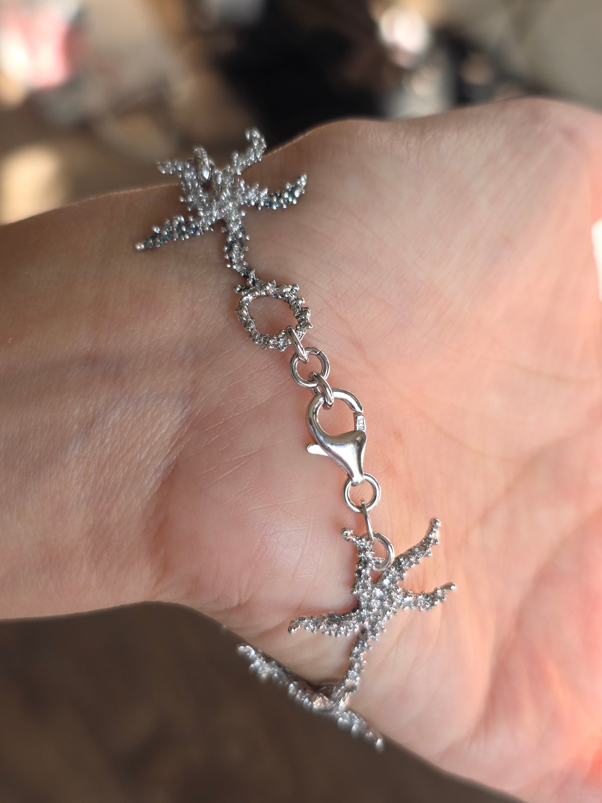 Gorgeous Italian Sterling Silver Solid Textured Starfish Link Bracelet 7"
