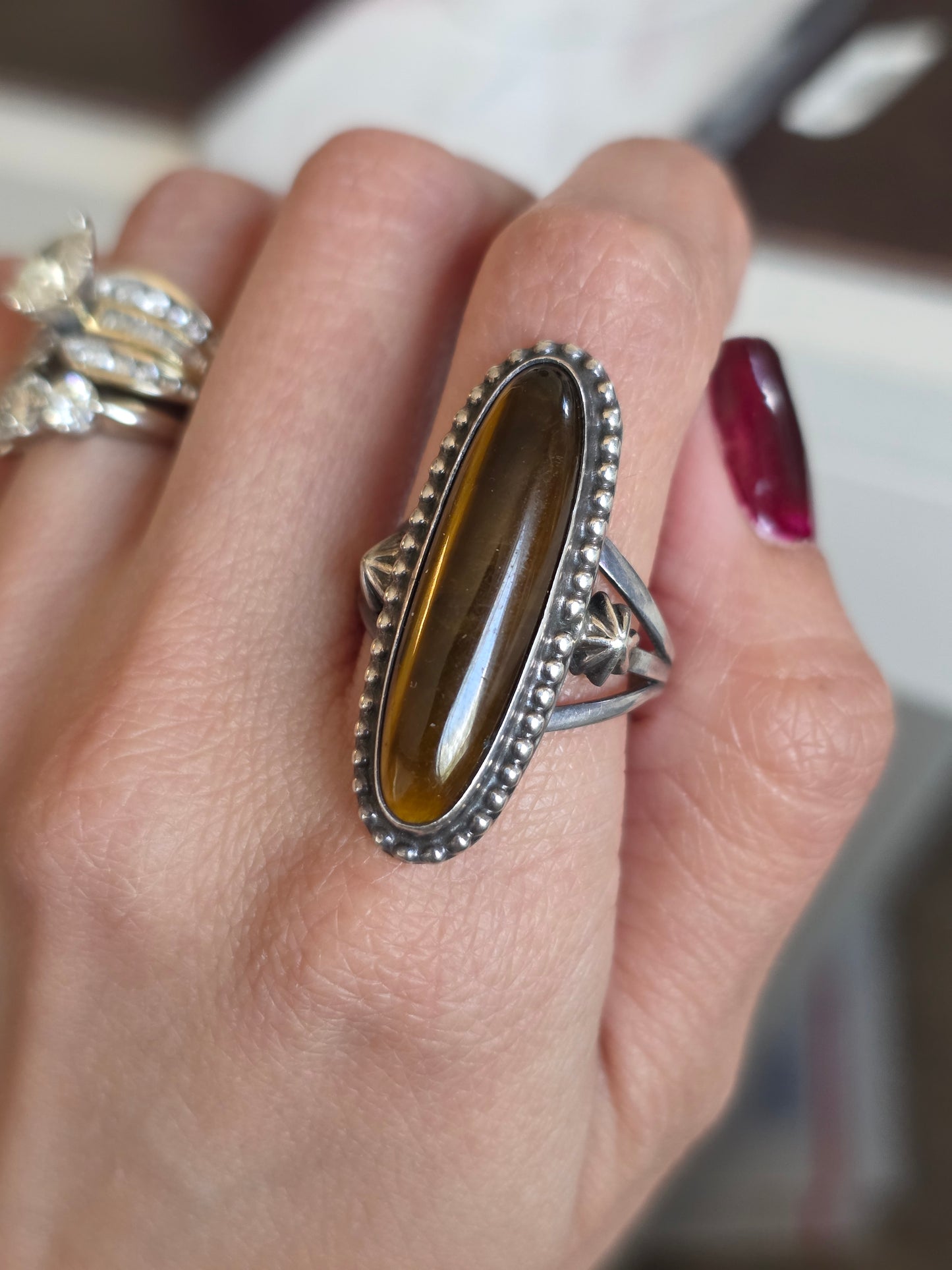 Beautiful Sterling Silver Signed Running Bear Elongated Oval  Tigers Eye Cabochon Statement Ring Size 9.25