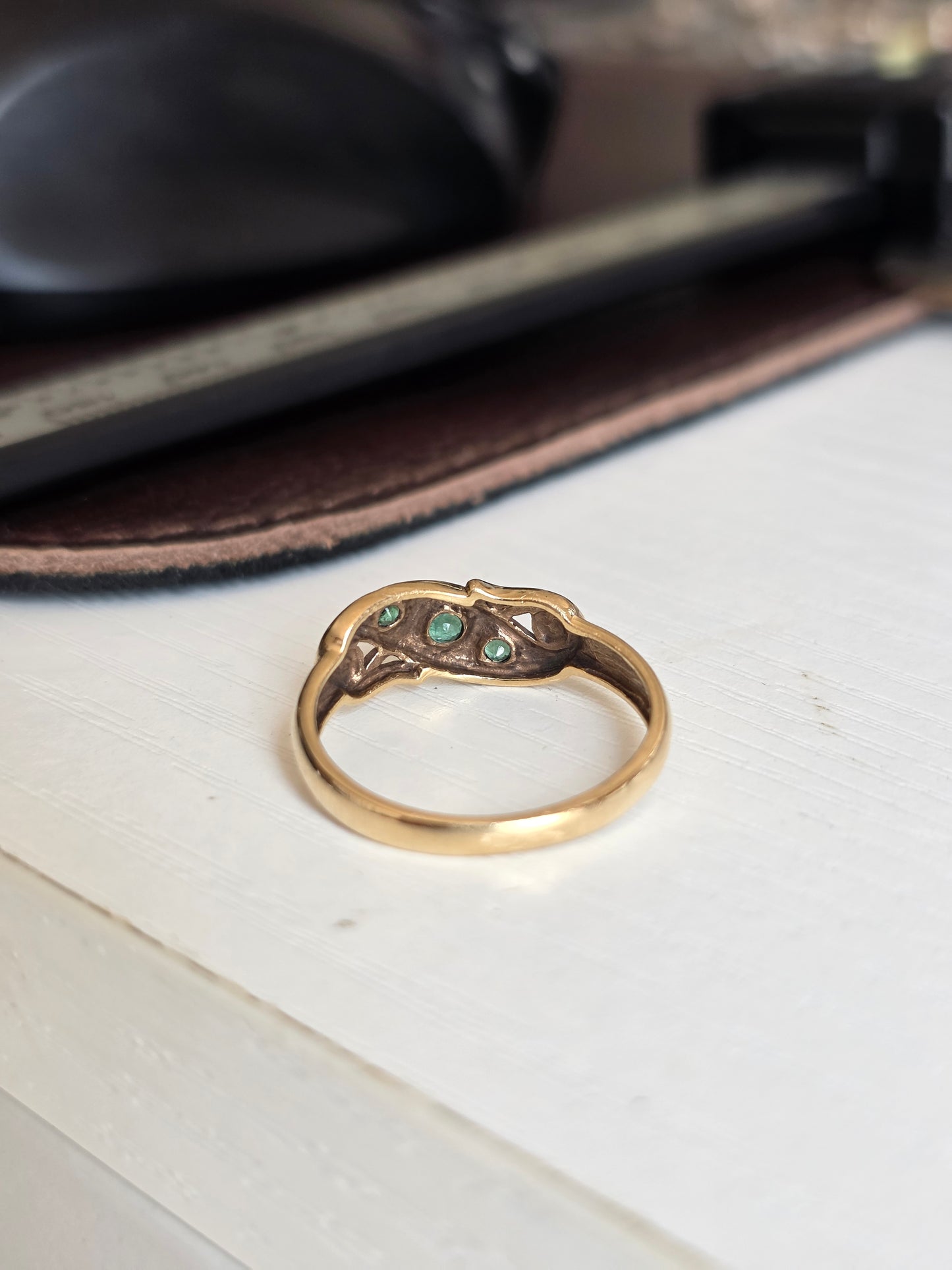 Beautiful Vintage 10k Star Set Emerald Antique Style "Boat" Ring Size 7.5