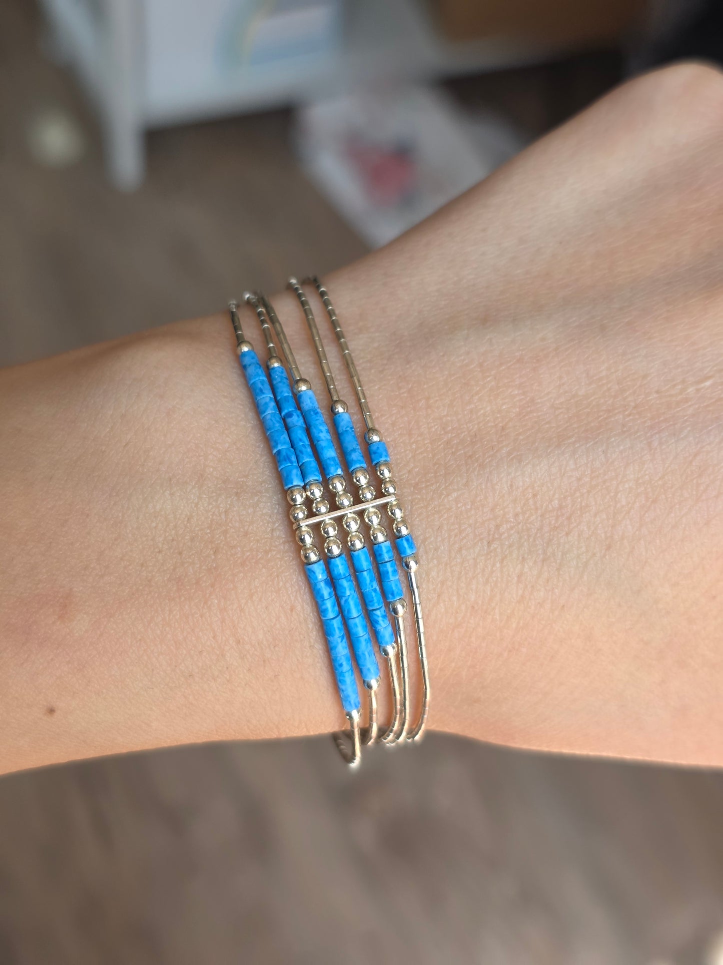 Southwestern 925 Sterling Turquoise Multi-Strand Liquid Silver Bracelet 6.75"