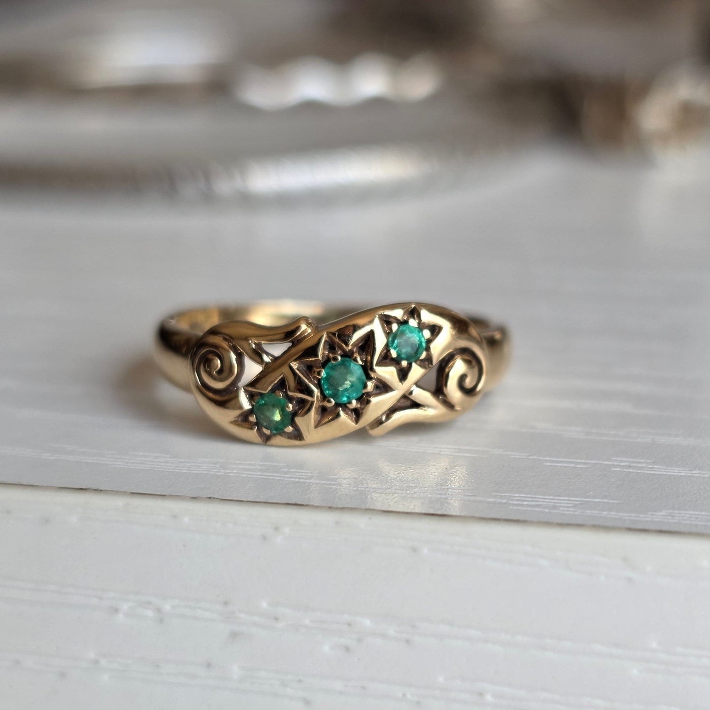 Beautiful Vintage 10k Star Set Emerald Antique Style "Boat" Ring Size 7.5