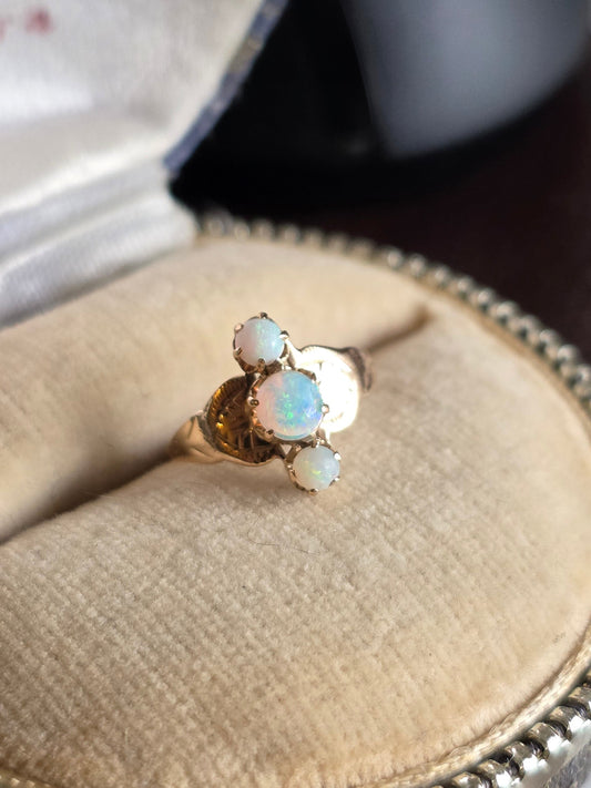 Adorable Triple Opal Vintage 14k Gold Tiny Pinky Midi Baby Ring Size 2