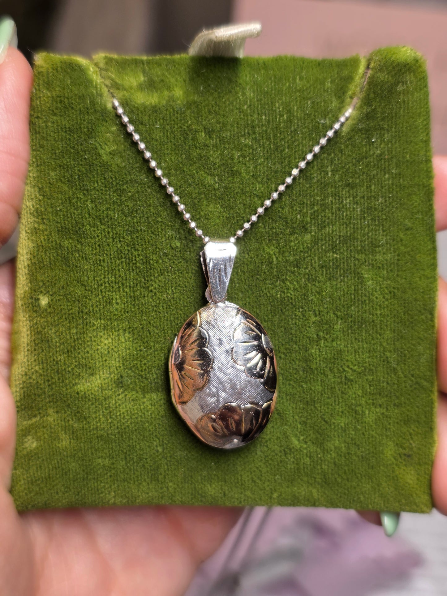 Pretty Floral Sterling Silver Oval Locket Pendant (NO CHAIN)