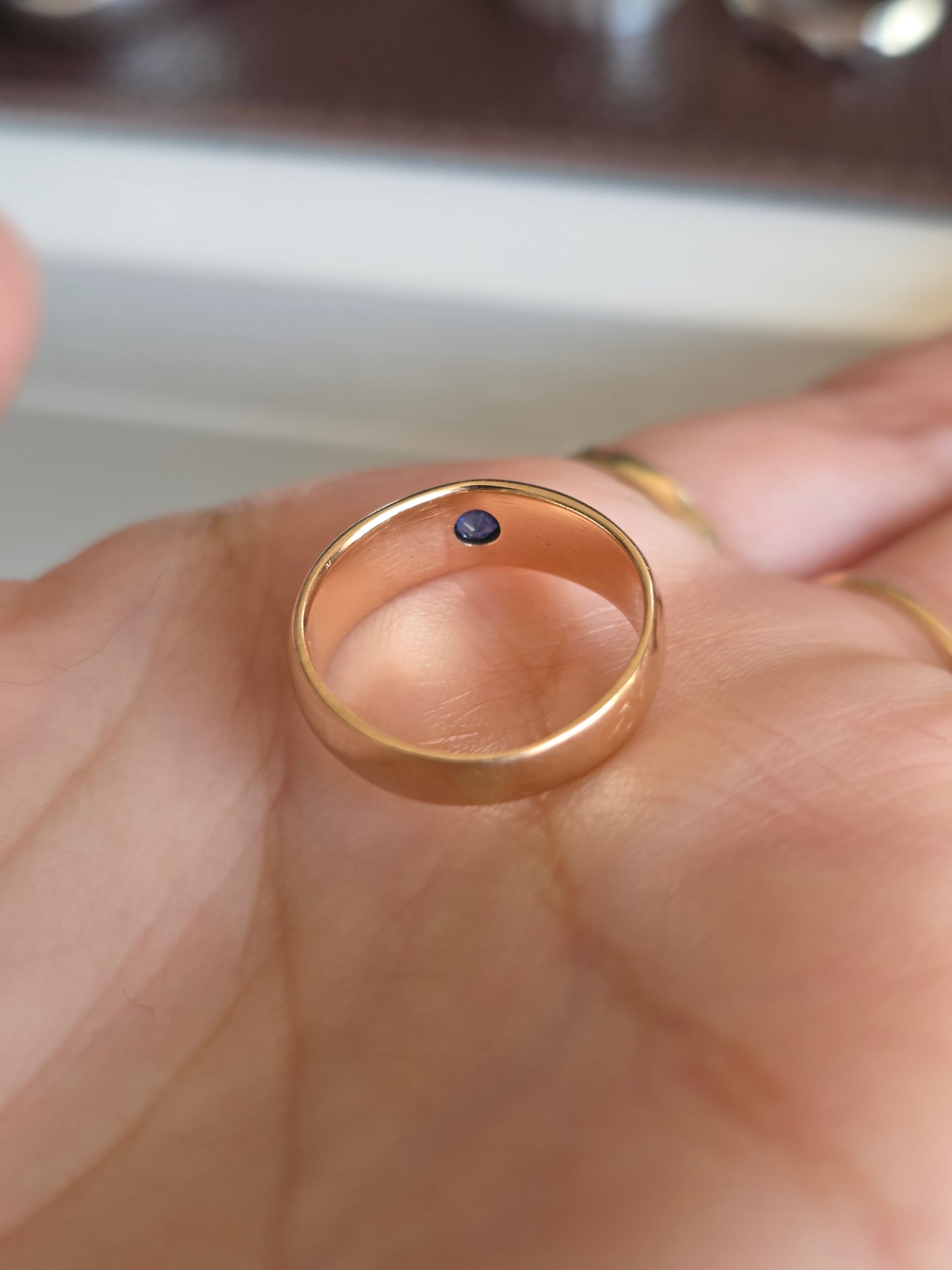 Vintage 14k Gold Flush Set Sapphire Ring Size 4.5