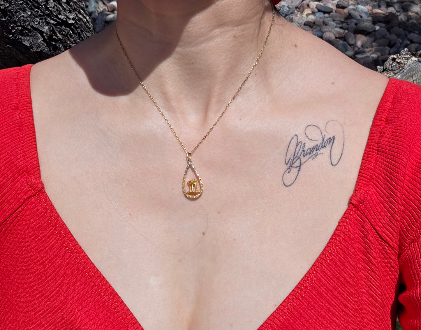 #10- 10k Gold 3D Greek Temple Inside Tear Drop Nugget 2T Ombre Frame Charm (NO CHAIN)