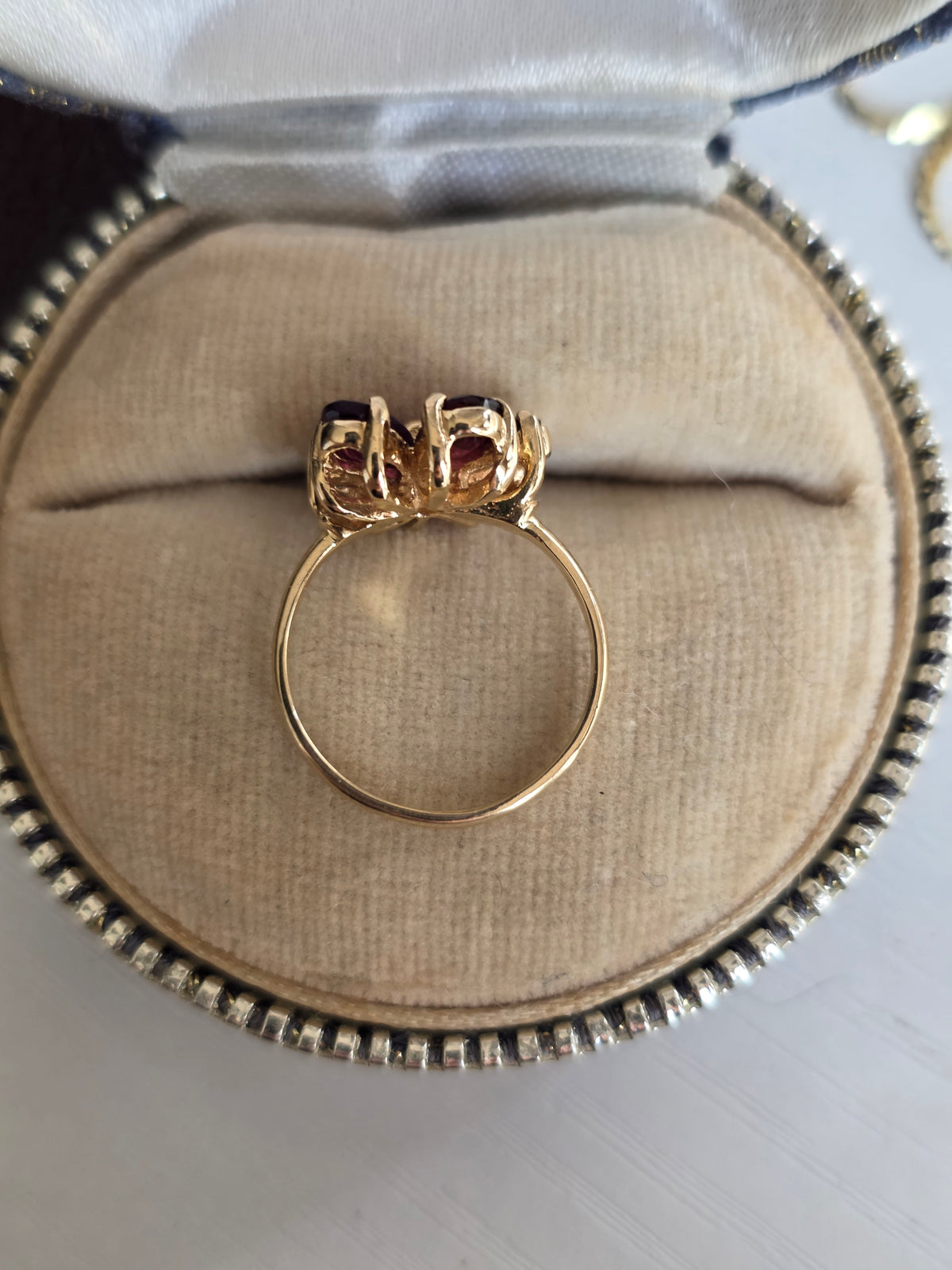 Stunning 14k Gold 1.50ctw Garnet Flower Cluster Statement Ring Size 4.5