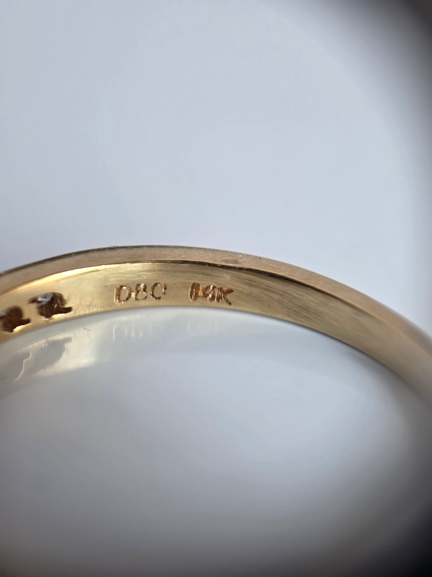 Beautiful 14k Gold Channel Set 1/4CTW Diamond Stacker Band Ring Size 7.5